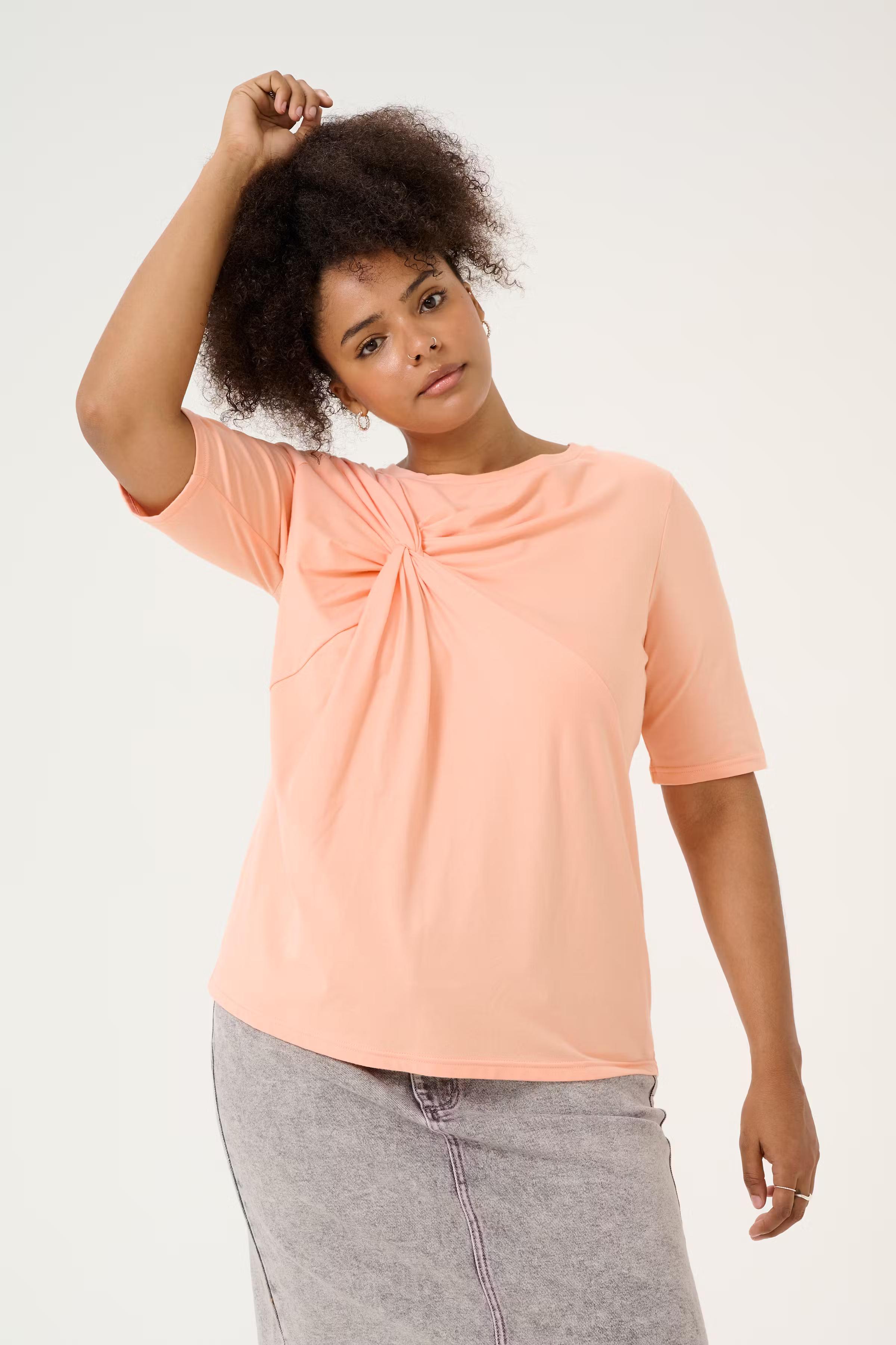 KCeloisa T-shirt LOOKBOOK FRONT 10583070-141228