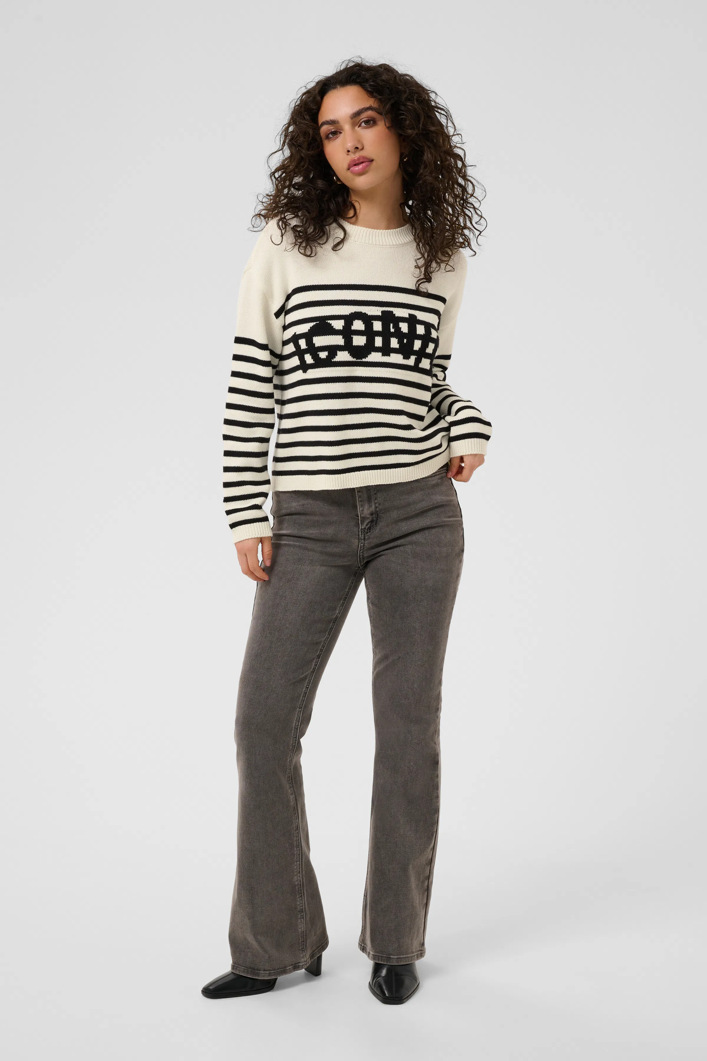 KAsus Pullover LOOKBOOK FRONT 10511874-108426