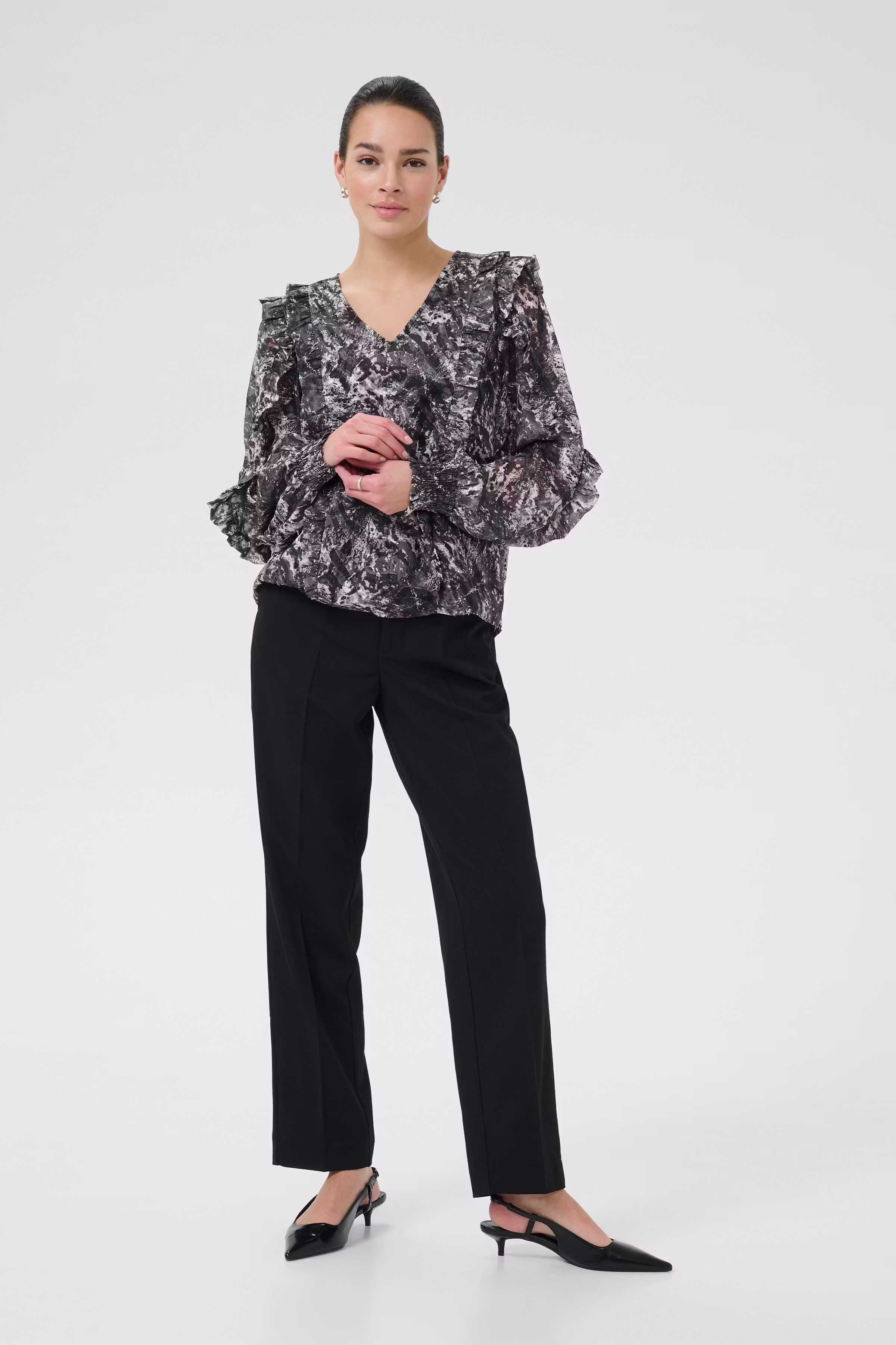 KAalica Bluse LOOKBOOK FRONT 10510525-108203