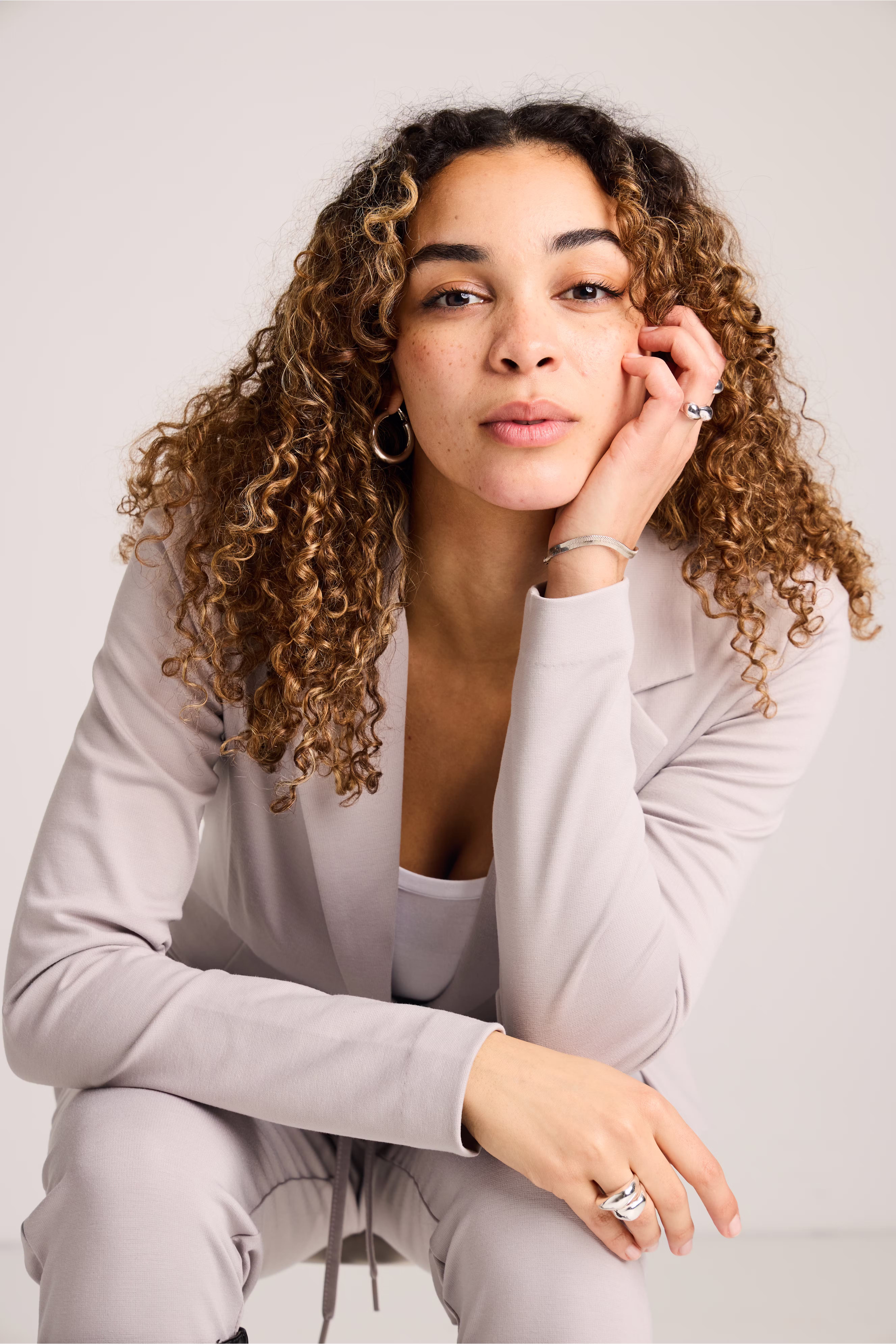 IHKATE Blazer LOCATION NONE 20101801-163801