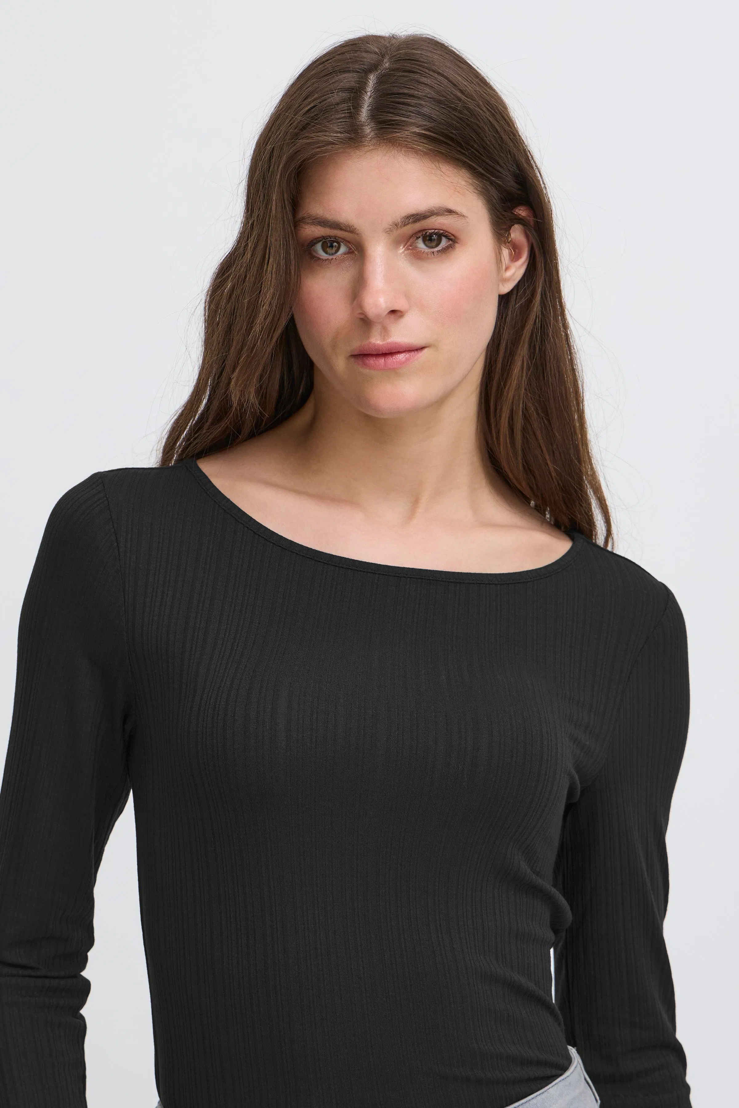 IHCELLA T-shirt met lange mouwen LOOKBOOK DETAIL 20122819-194008