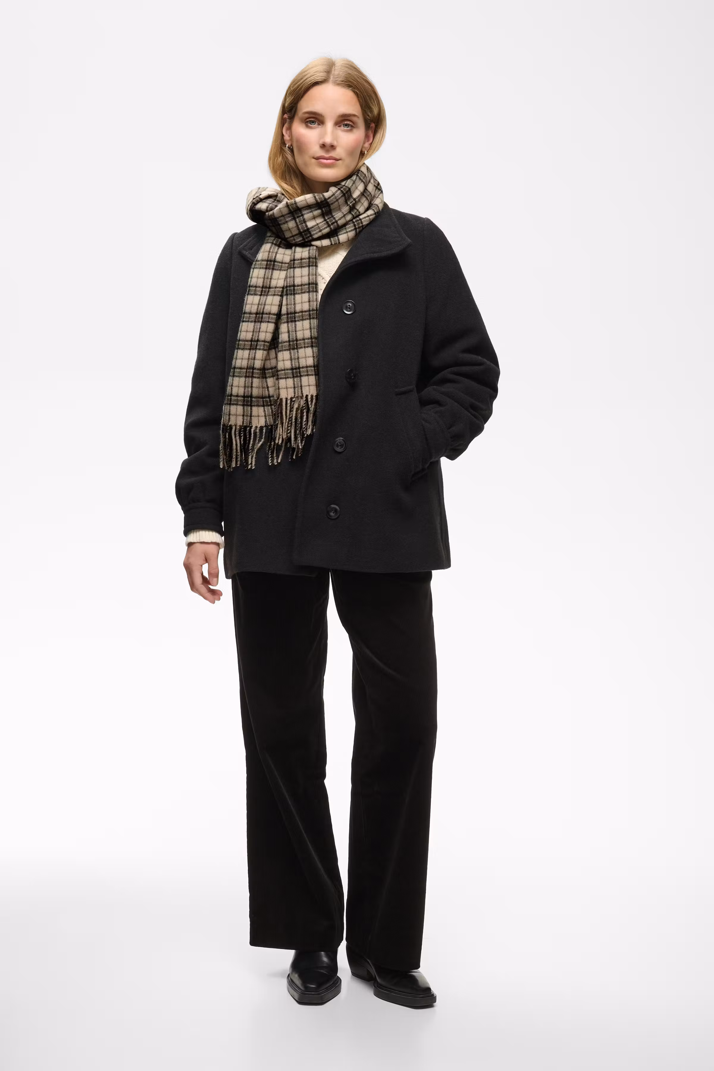 KithaPW Skjerf LOOKBOOK FRONT 30308757-305347