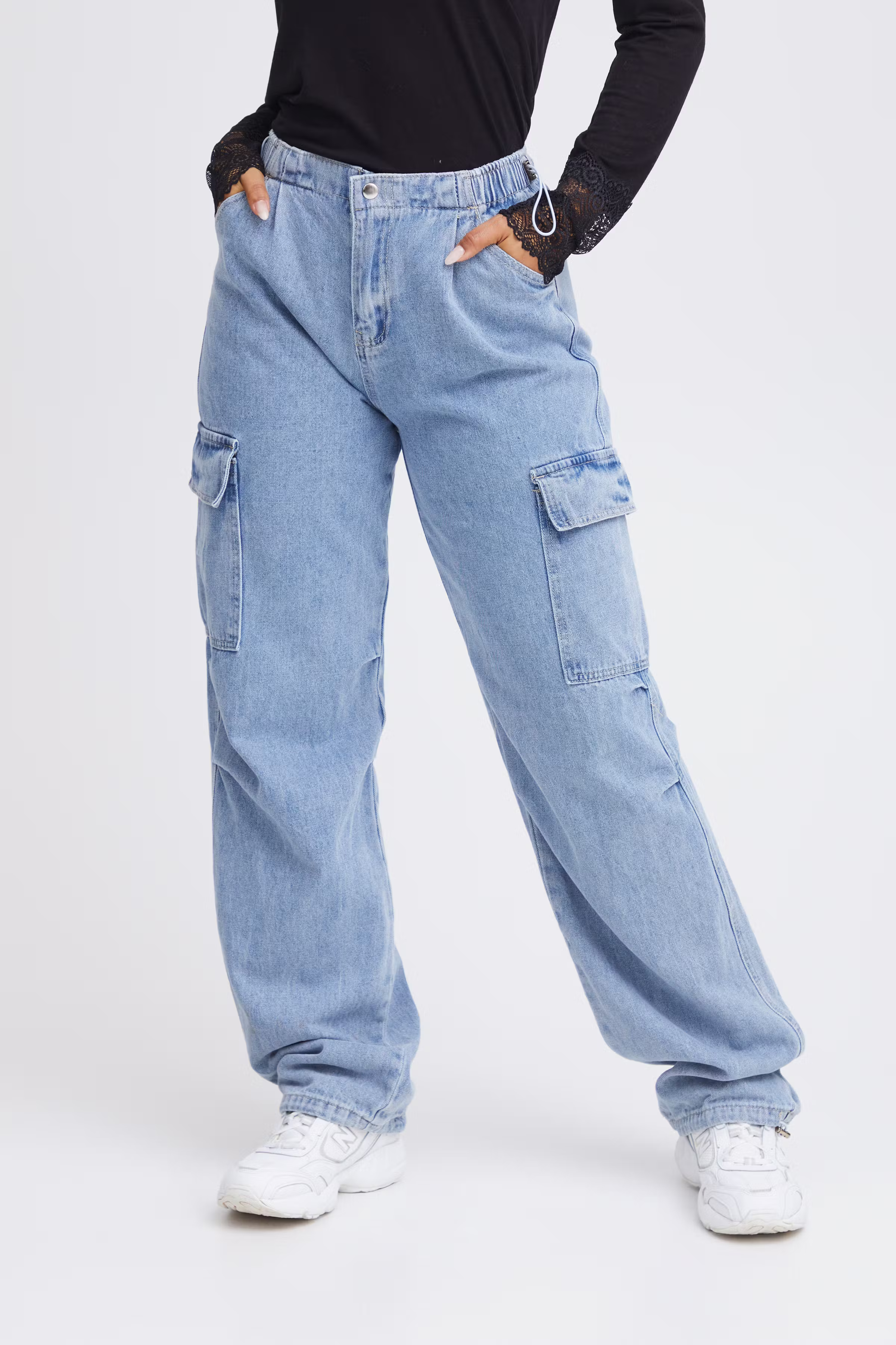 SBLAI Byxor LOOKBOOK FRONT 22100506-202820