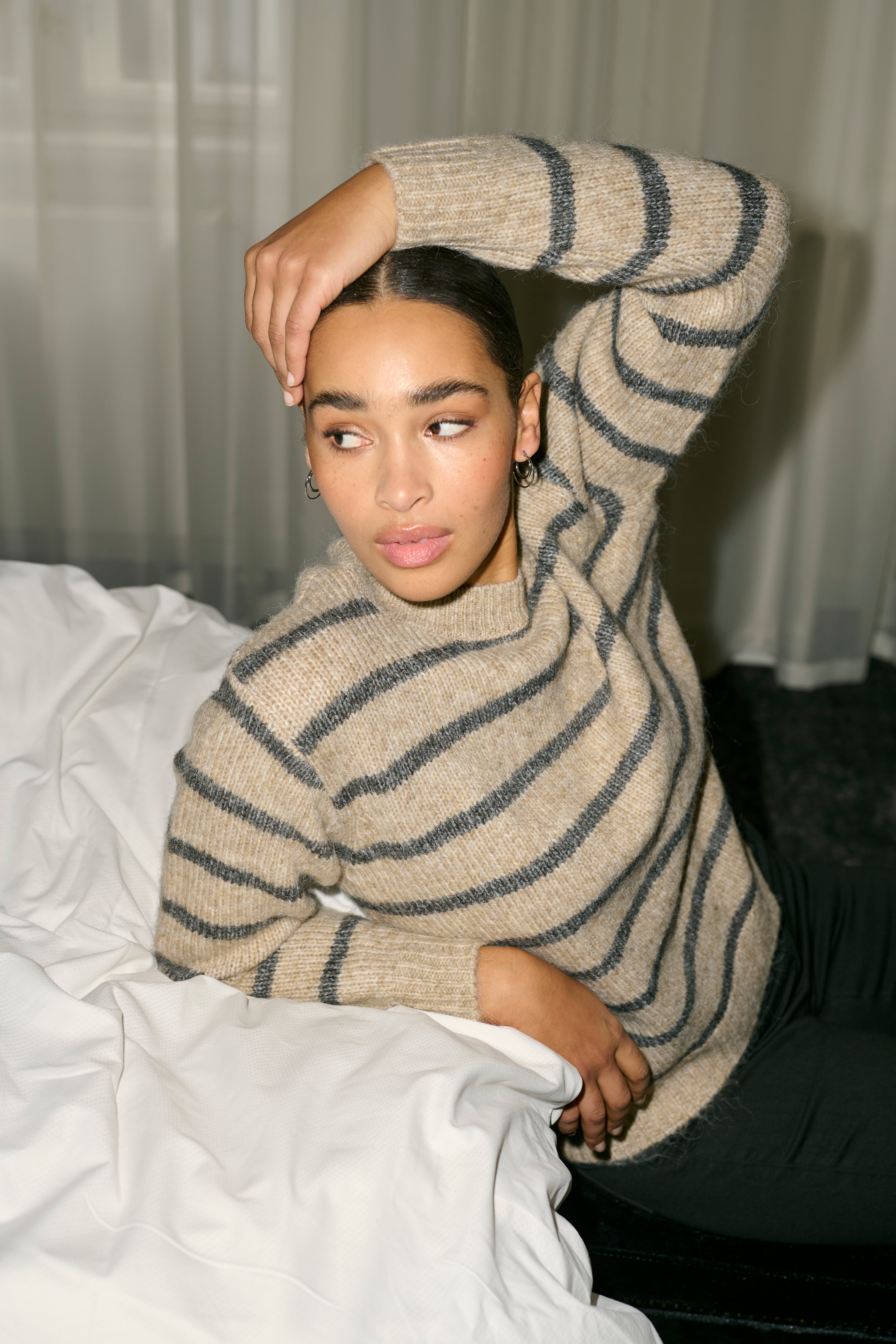 KAtrina Pullover LOCATION NONE 10509257-106658