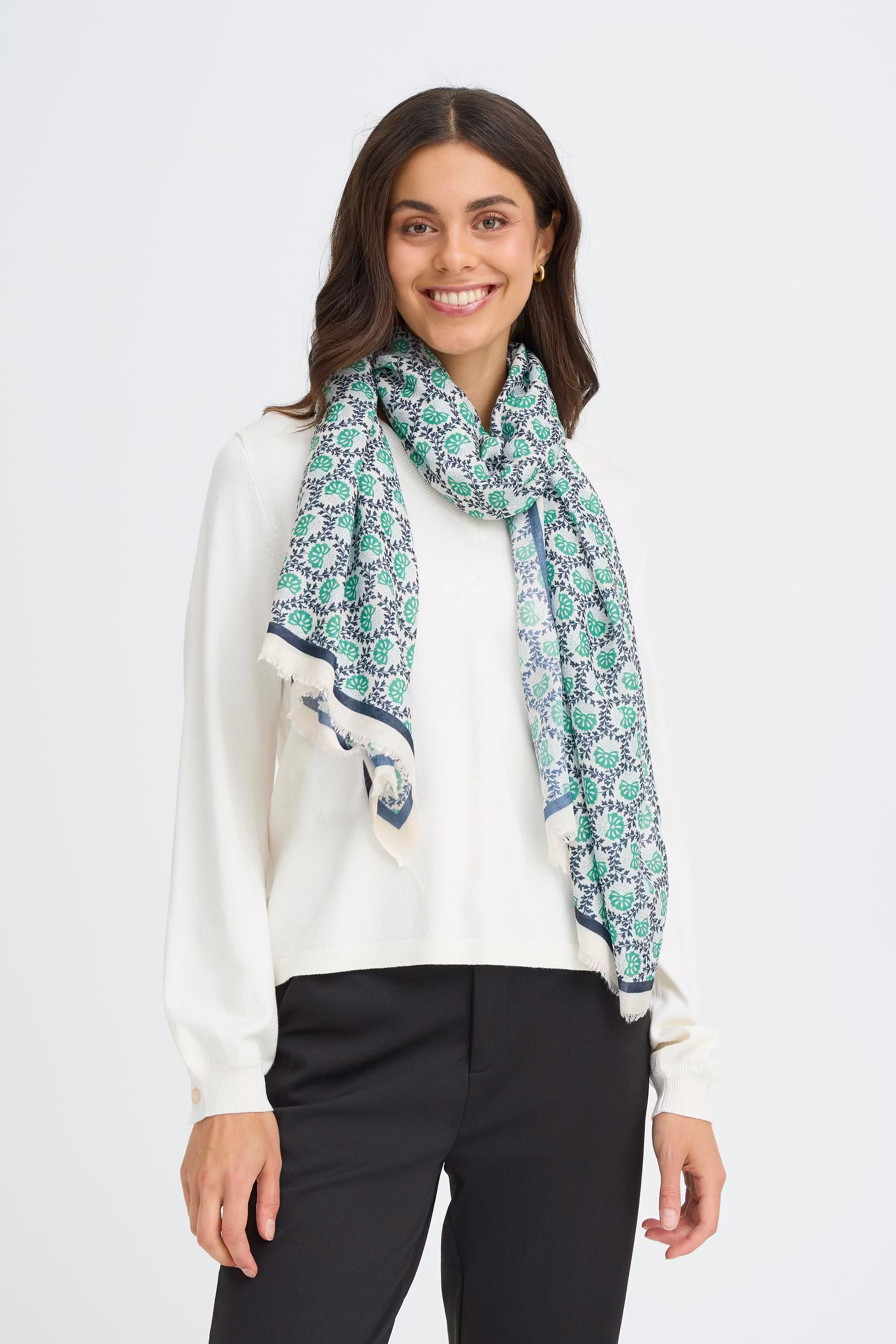 FRSANNI Tørklæde LOOKBOOK FRONT 20617647-900004426