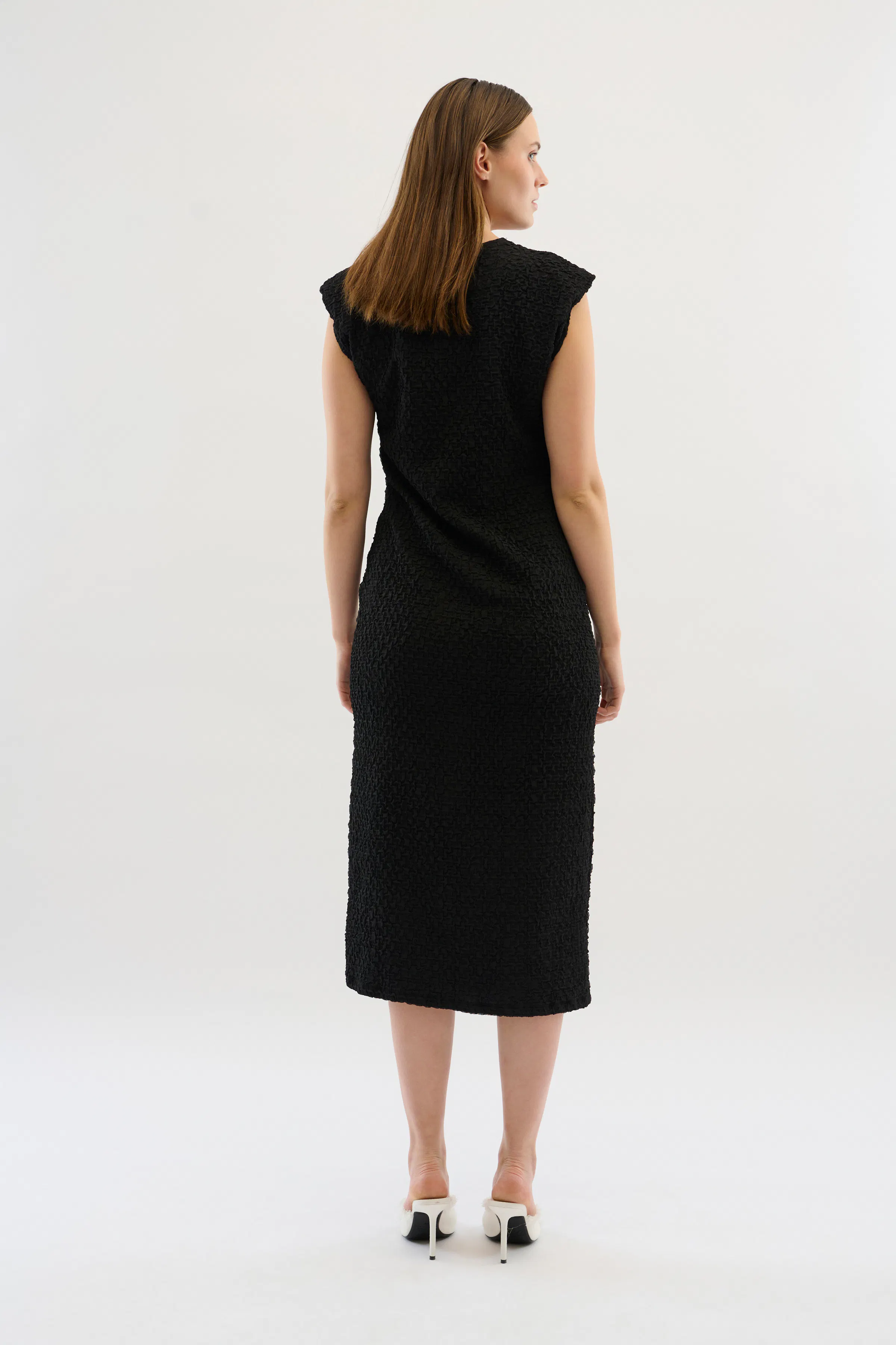 KBPaloma Klänning LOOKBOOK BACK 10105015-194008