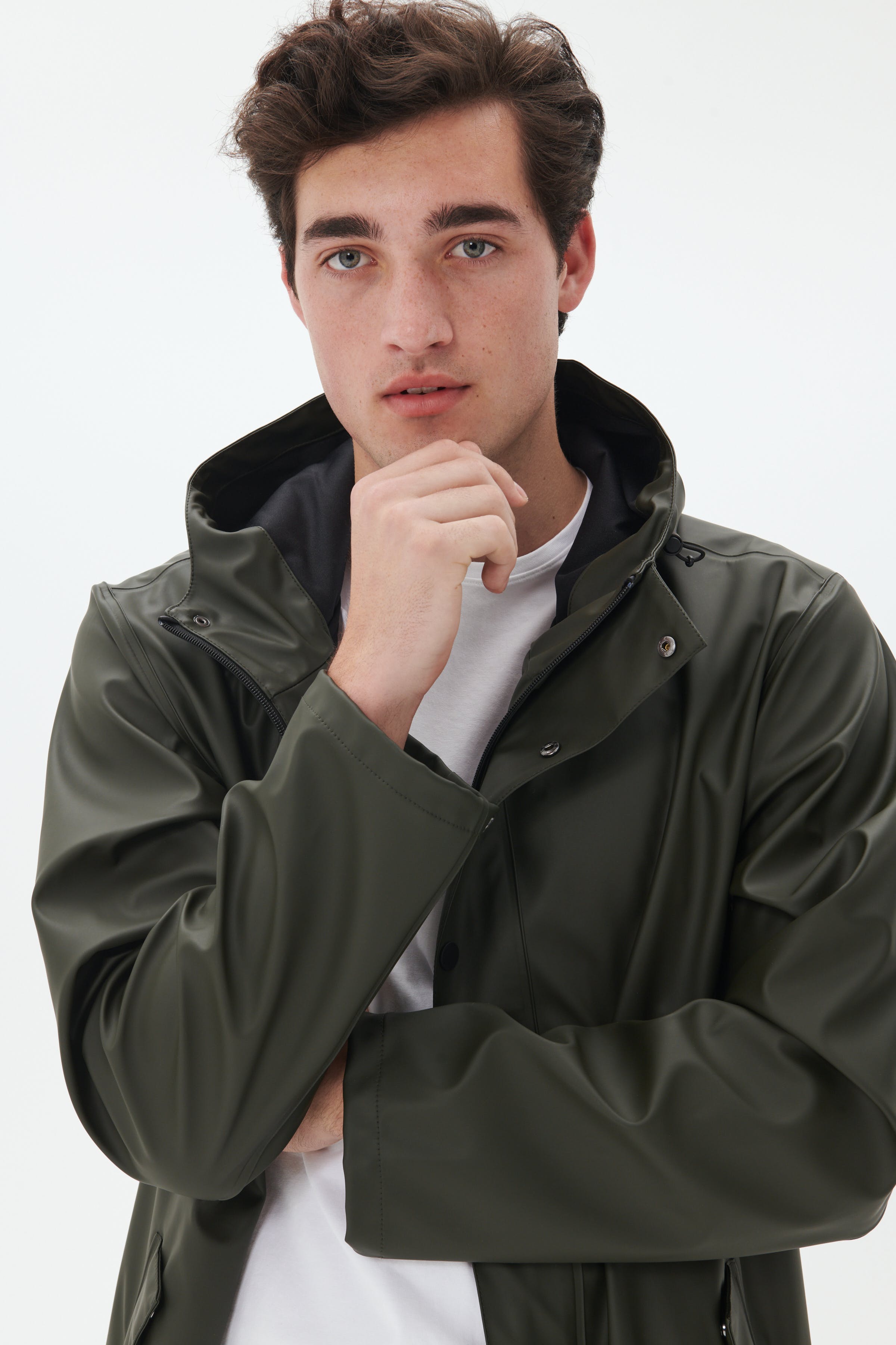 MARainy Rain Jas LOCATION NONE 30207744-190509