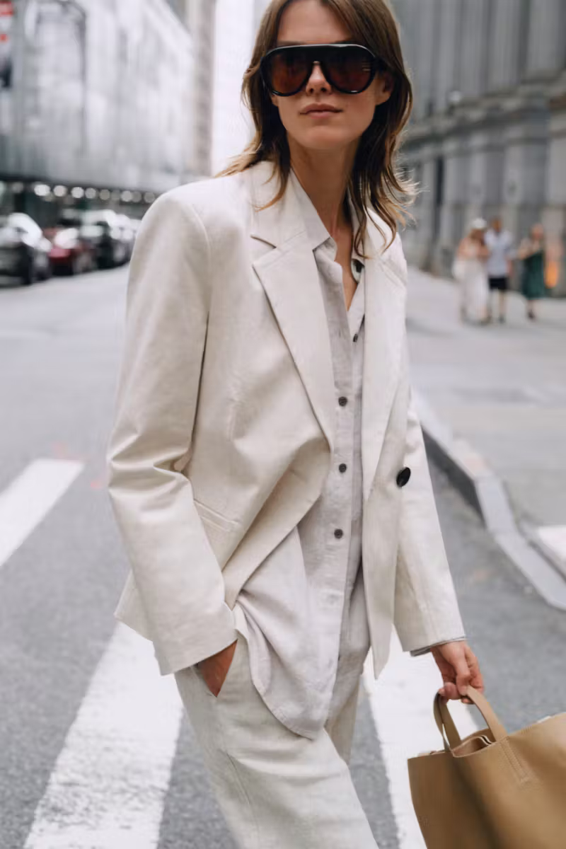 WenIW Blazer LOCATION NONE 30110300-1304031