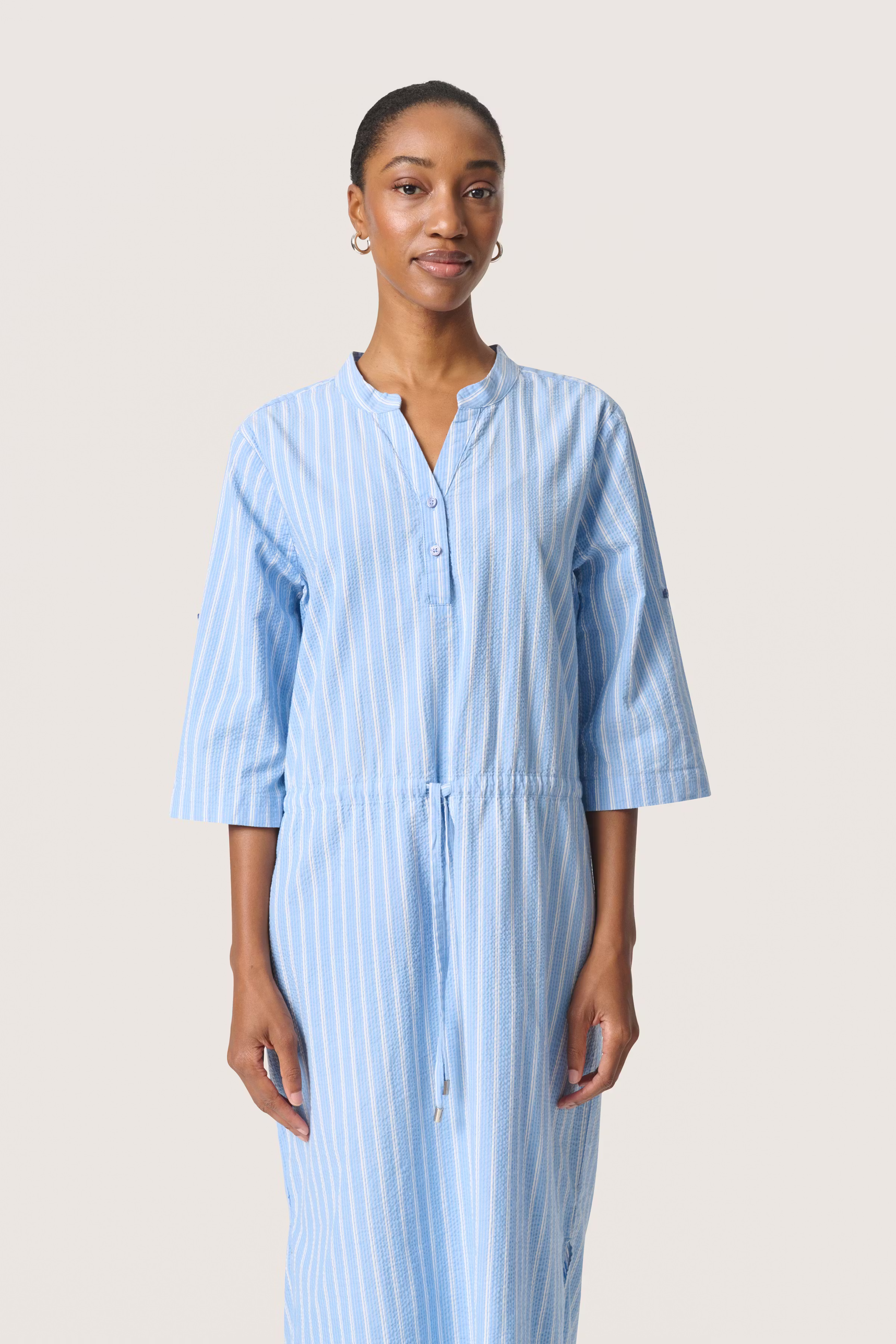 SLAnvitte Dress LOOKBOOK FRONT 30408467-303926