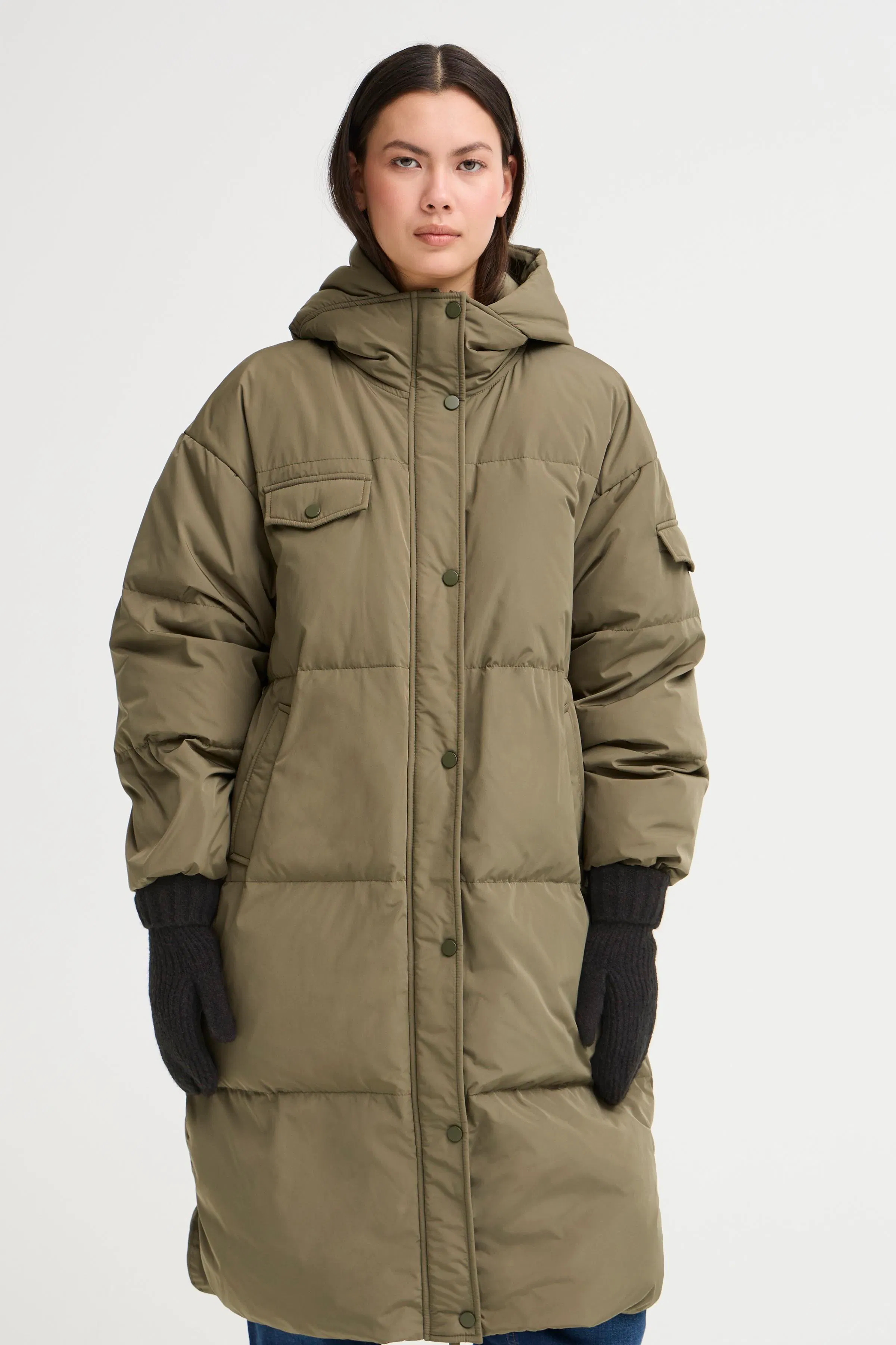 IAIVO Hansker LOOKBOOK FRONT 20112672-194008