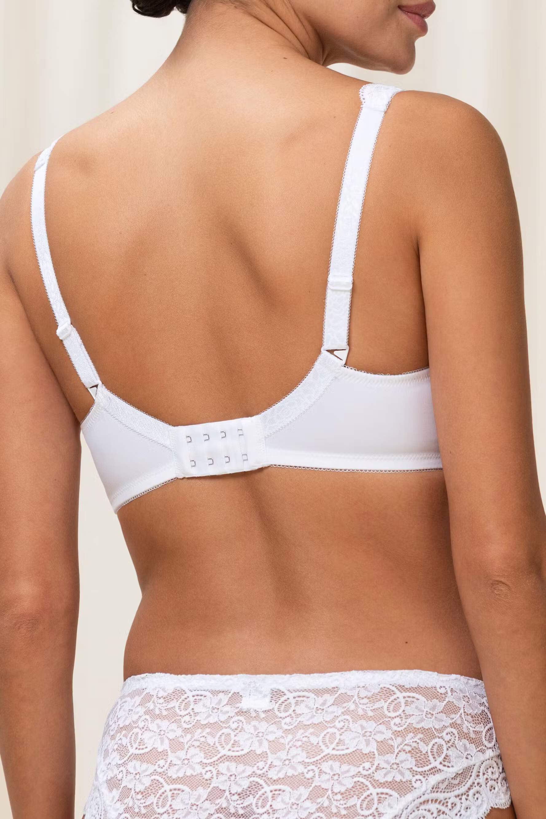 AmouretteWHP Bra LOOKBOOK BACK 40500280-T0003