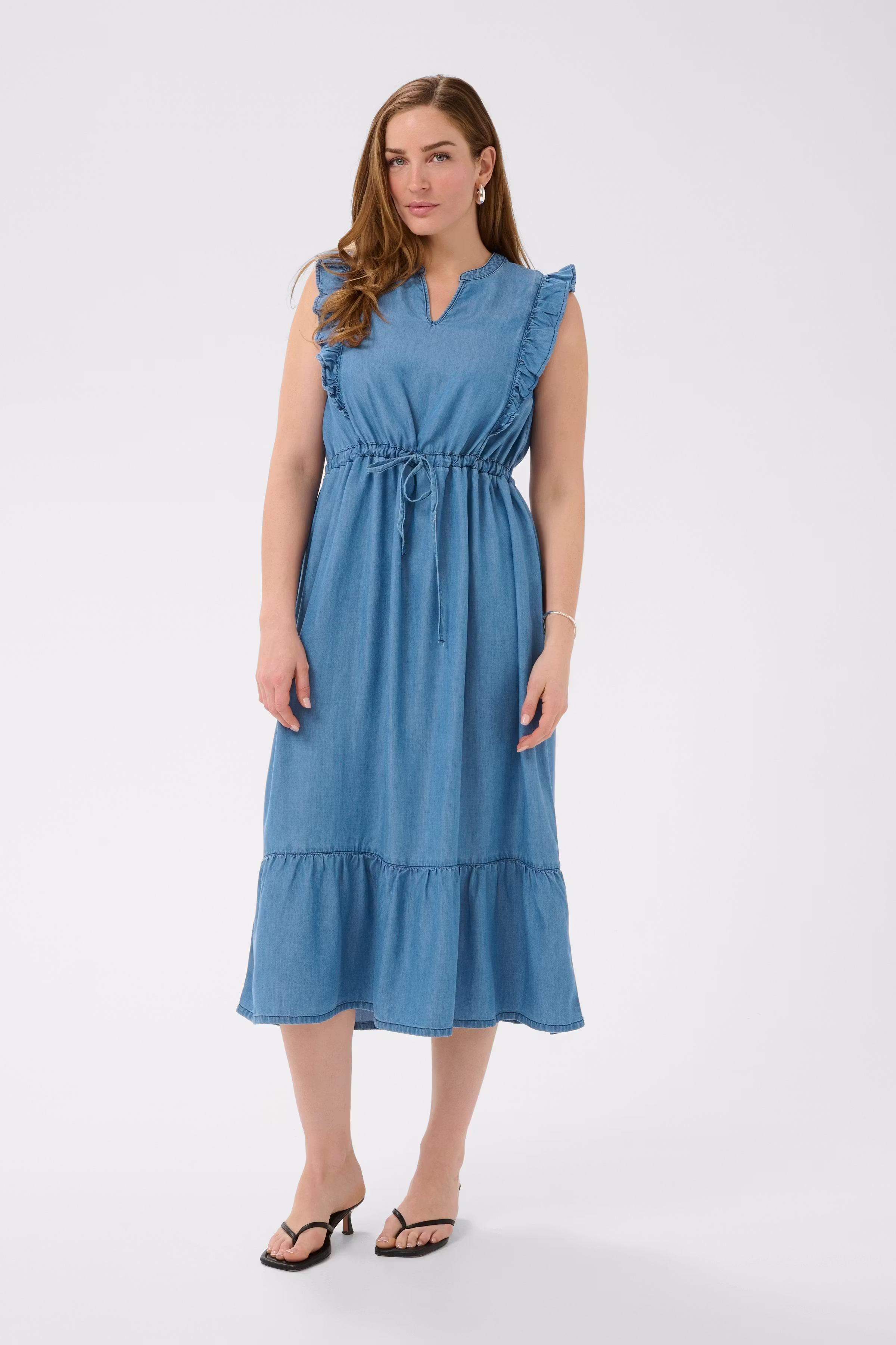 BPhannah Dress LOOKBOOK FRONT 40200174-110035