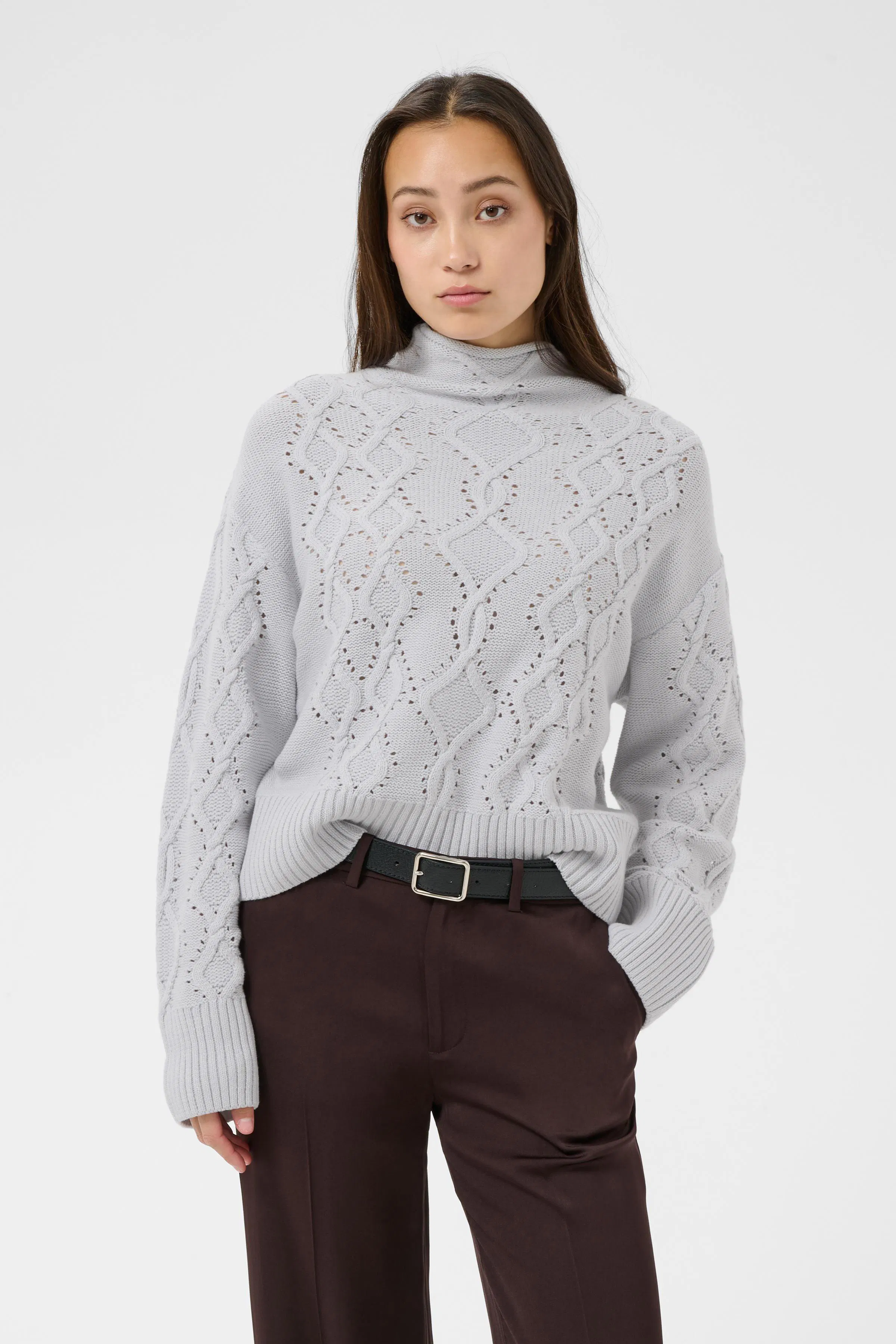CharnelPW Pullover LOOKBOOK FRONT 30310779-144106