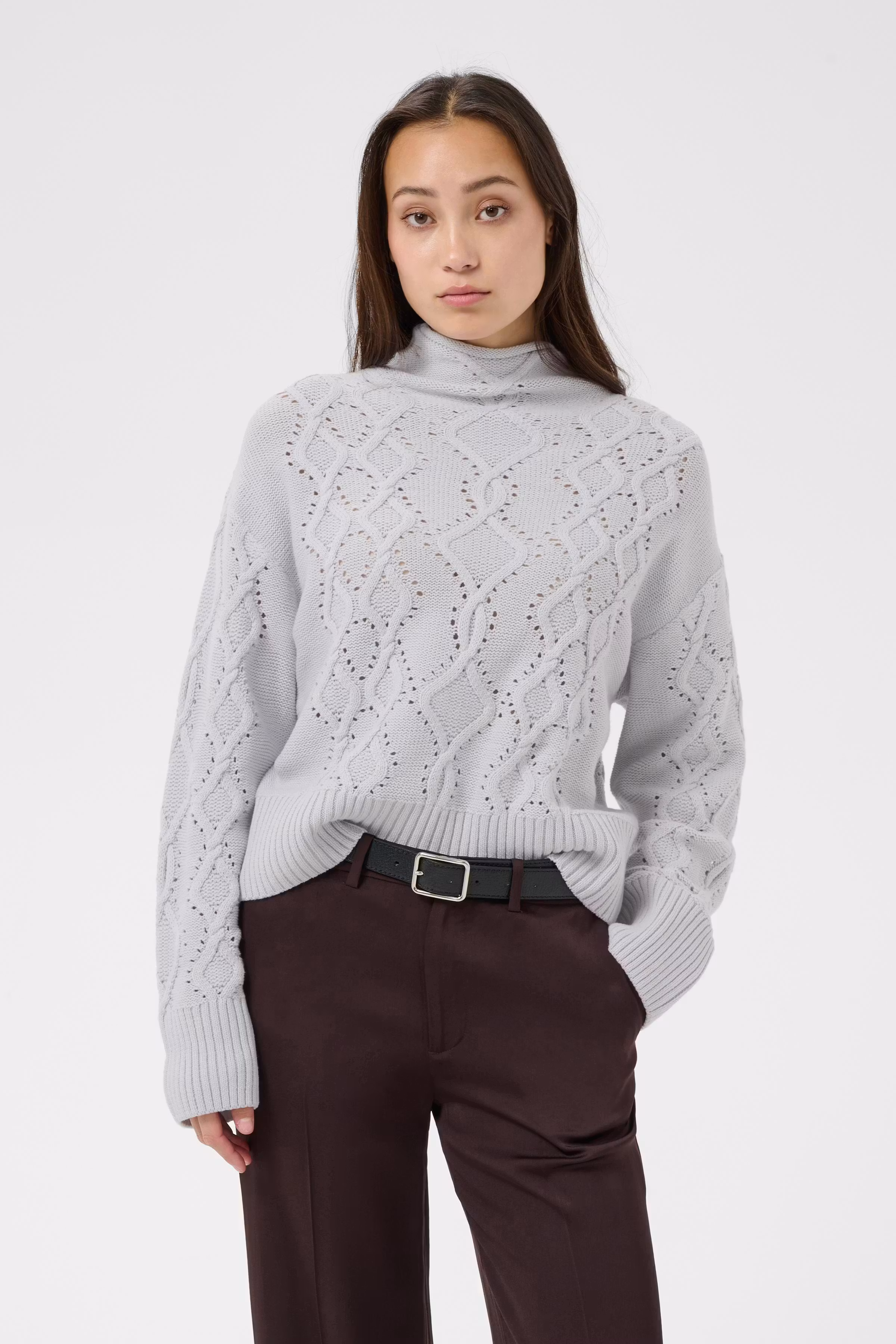 CharnelPW Pullover LOOKBOOK FRONT 30310779-144106