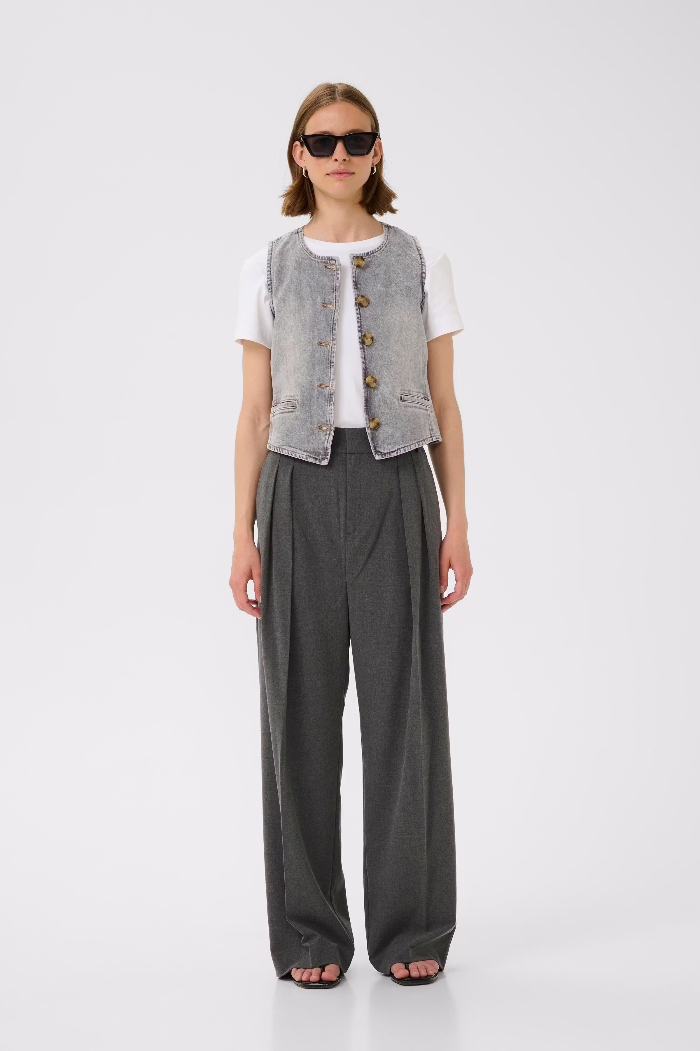 NanasIW Weste LOOKBOOK FRONT 30111073-304093