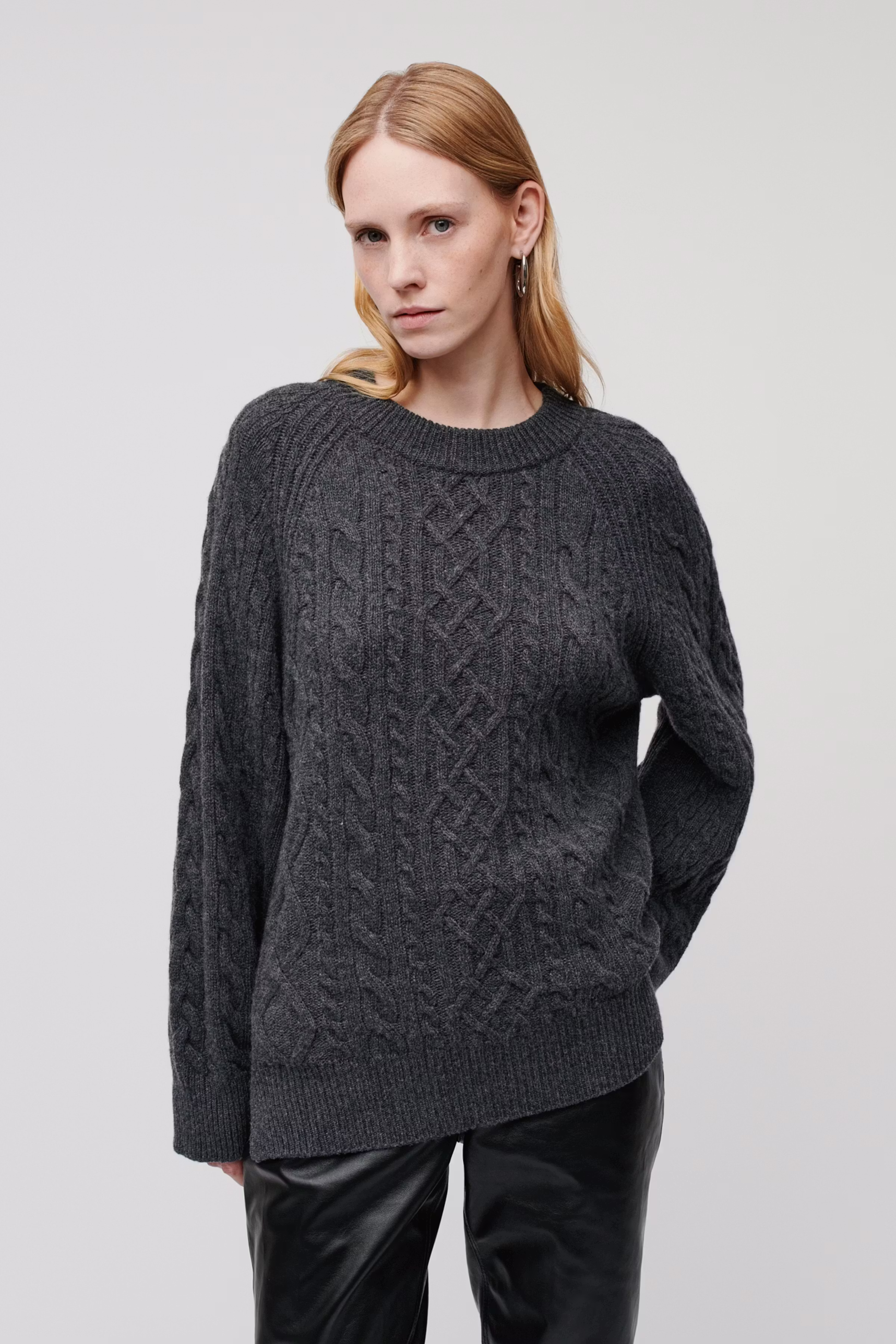 KLARINA Pullover LOOKBOOK FRONT 30600377-GY949