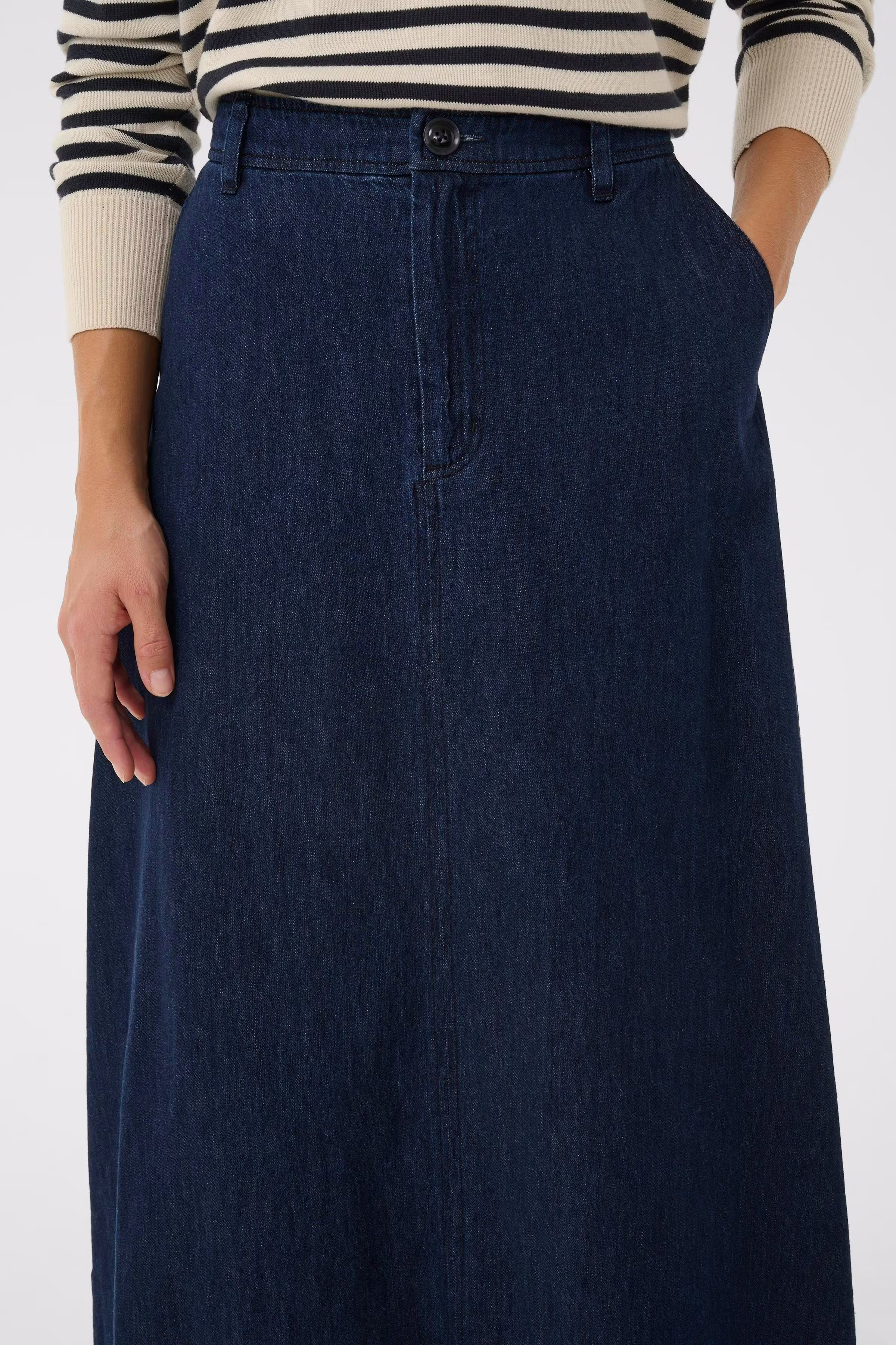 SaramariePW Skirt LOOKBOOK DETAIL 30309972-300159