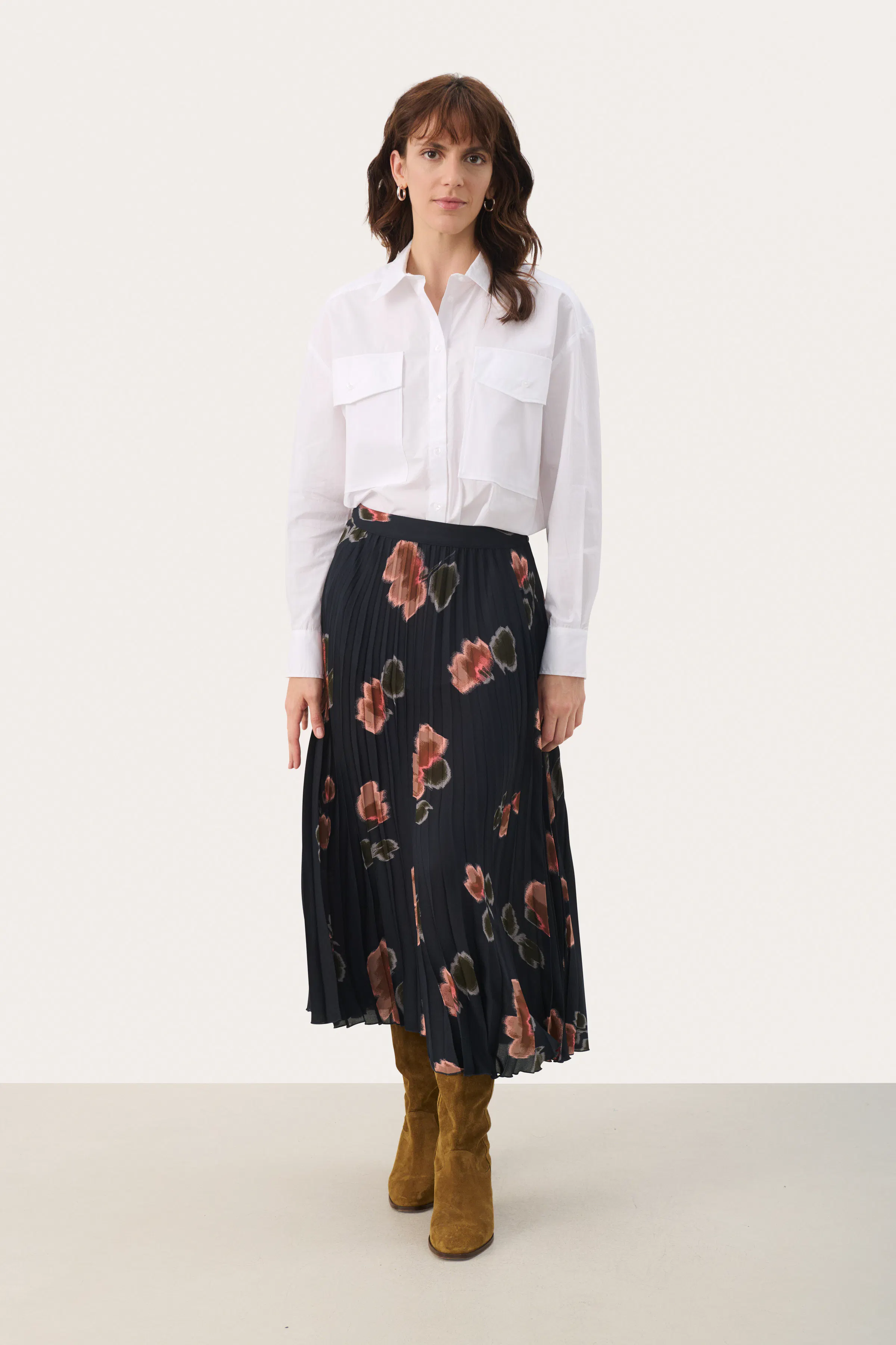 PriyankaPW Kjol LOOKBOOK FRONT 30309261-303394