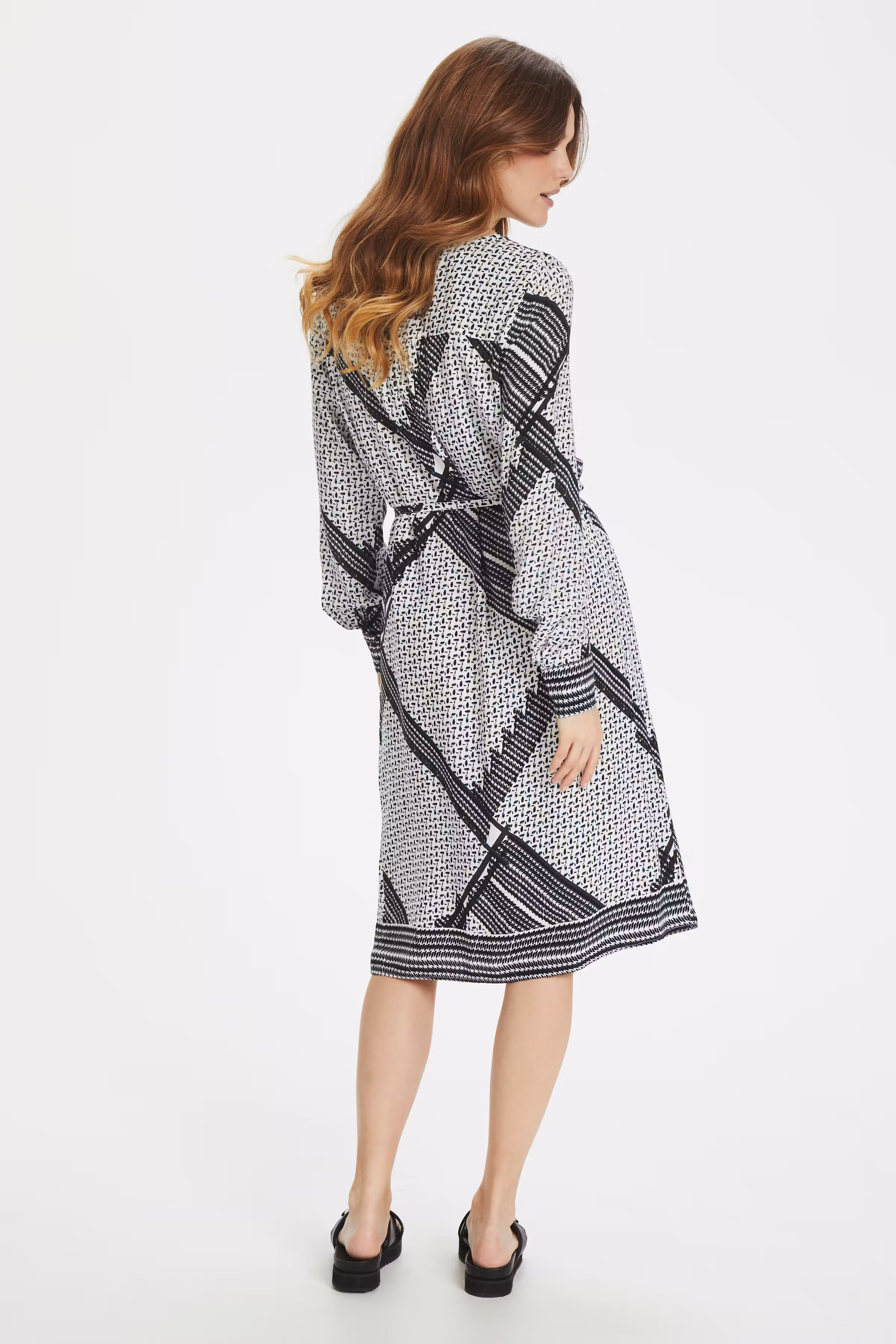 Dress LOOKBOOK BACK 20607294-69010