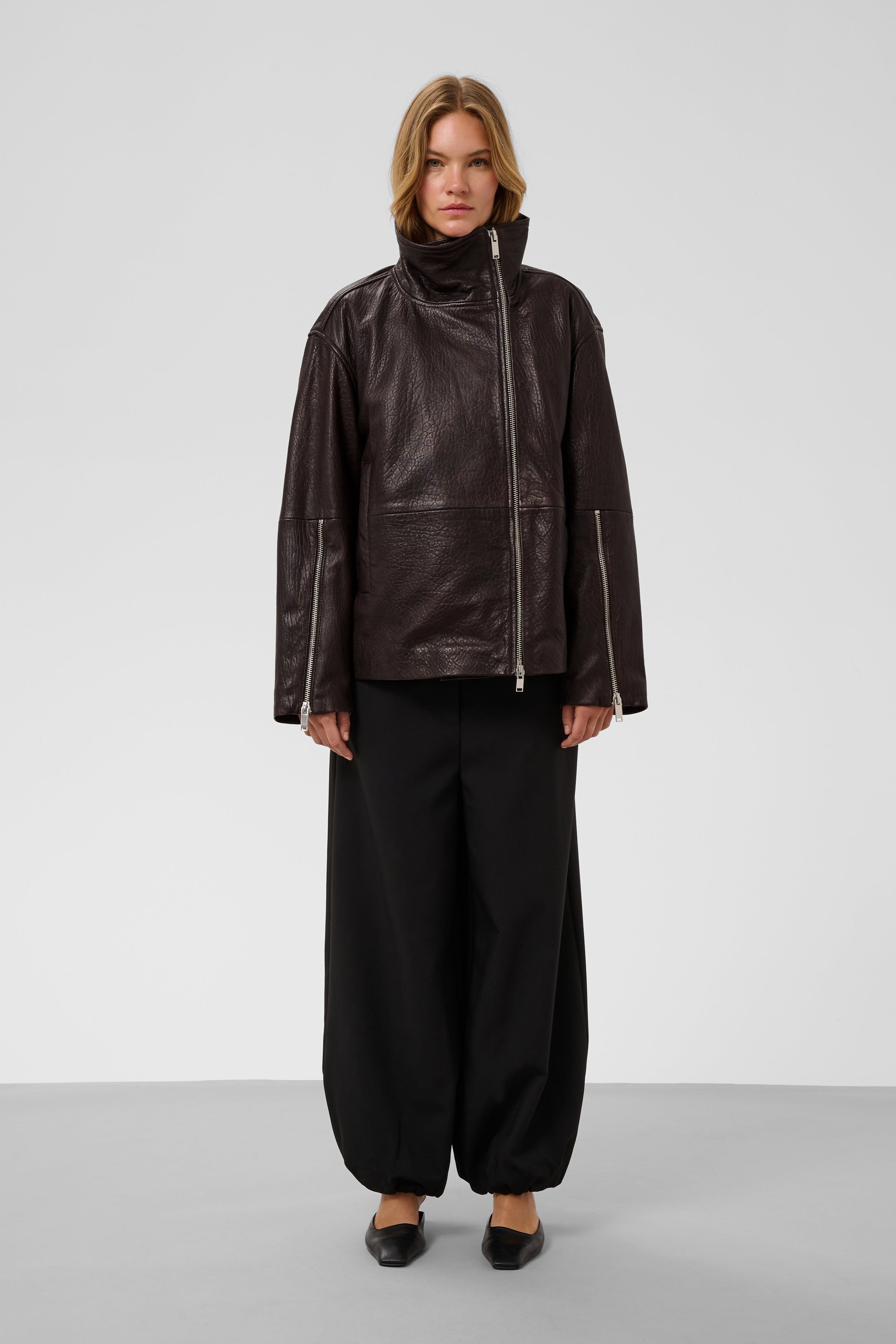 SLGinnie Casual Leather Jacket LOOKBOOK FRONT 30409430-191018