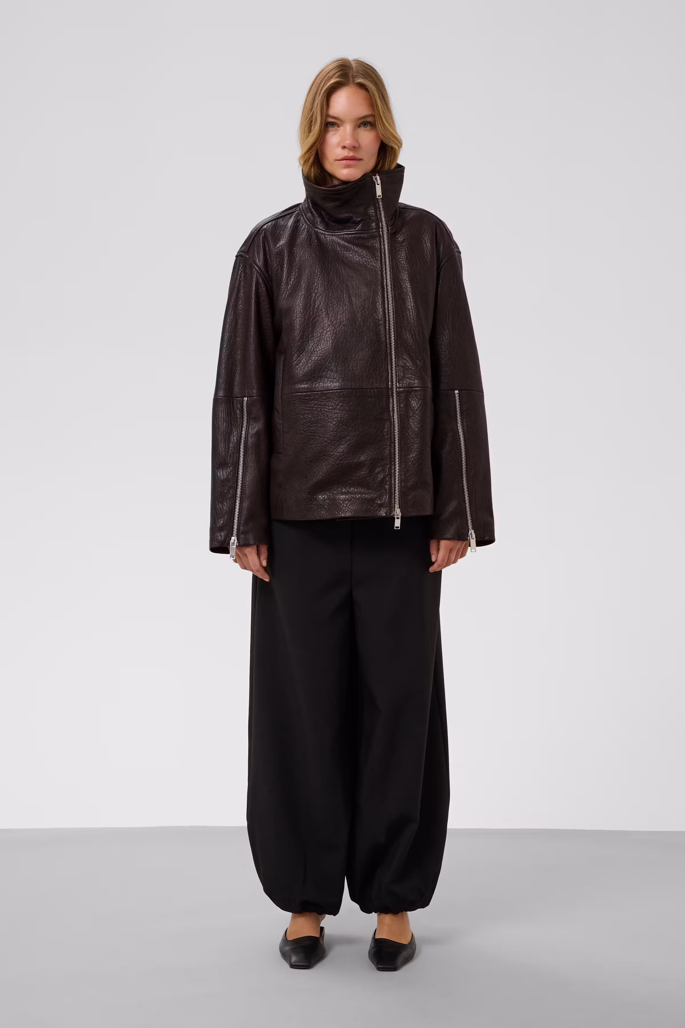 SLGinnie Casual Leather Jacket LOOKBOOK FRONT 30409430-191018