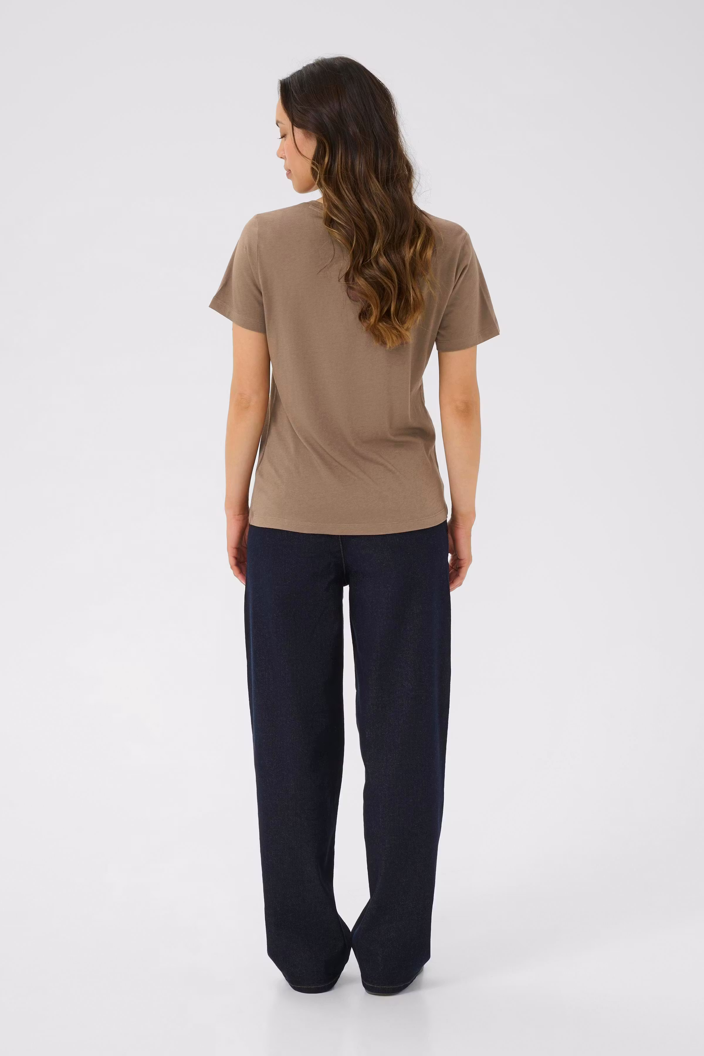 Naia T-shirt LOOKBOOK BACK 10604508-170909