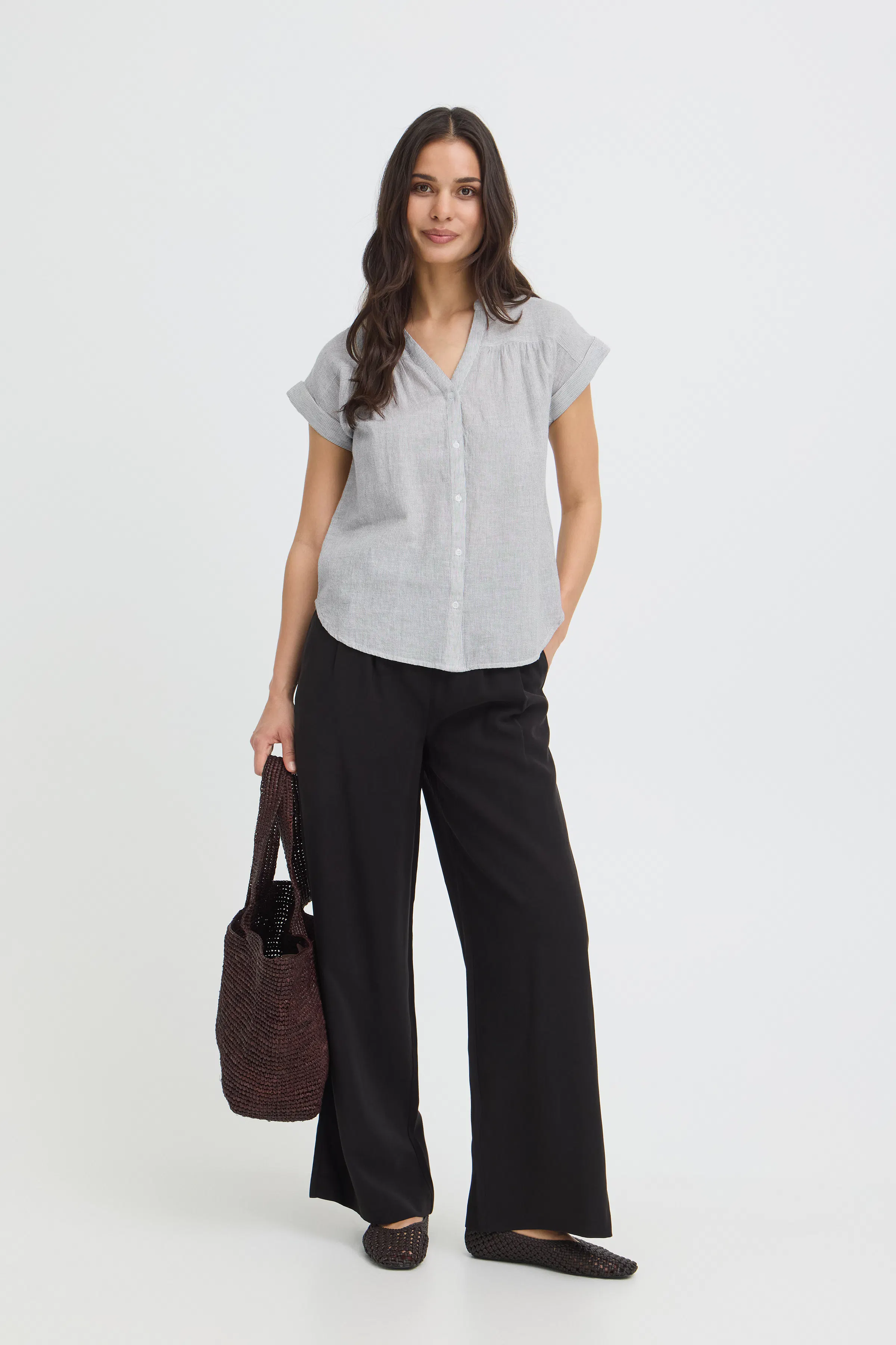 BYIZOLA Skjorte LOOKBOOK FRONT 20818977-900008326