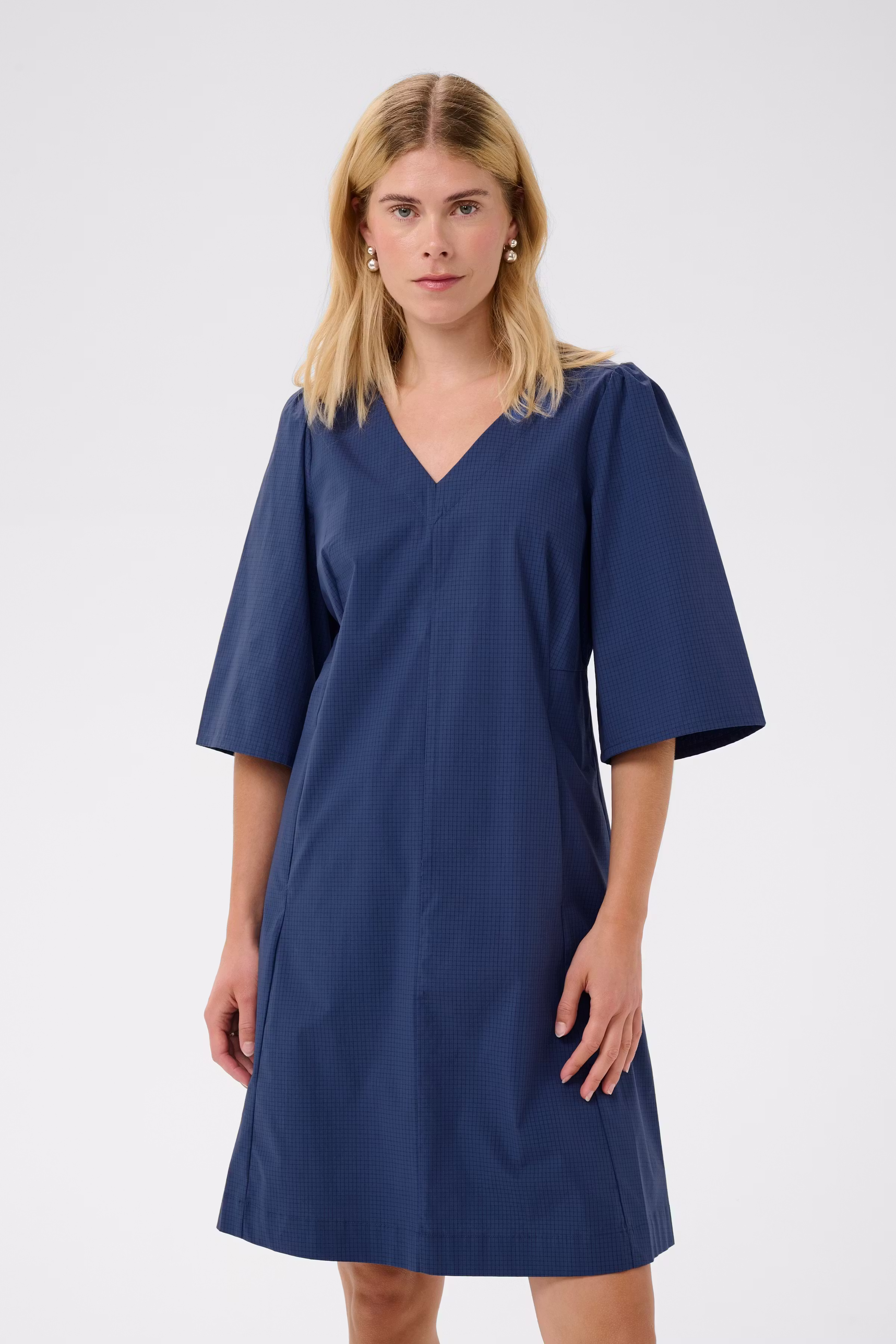 CUbendine Kjole LOOKBOOK FRONT 50113047-194030