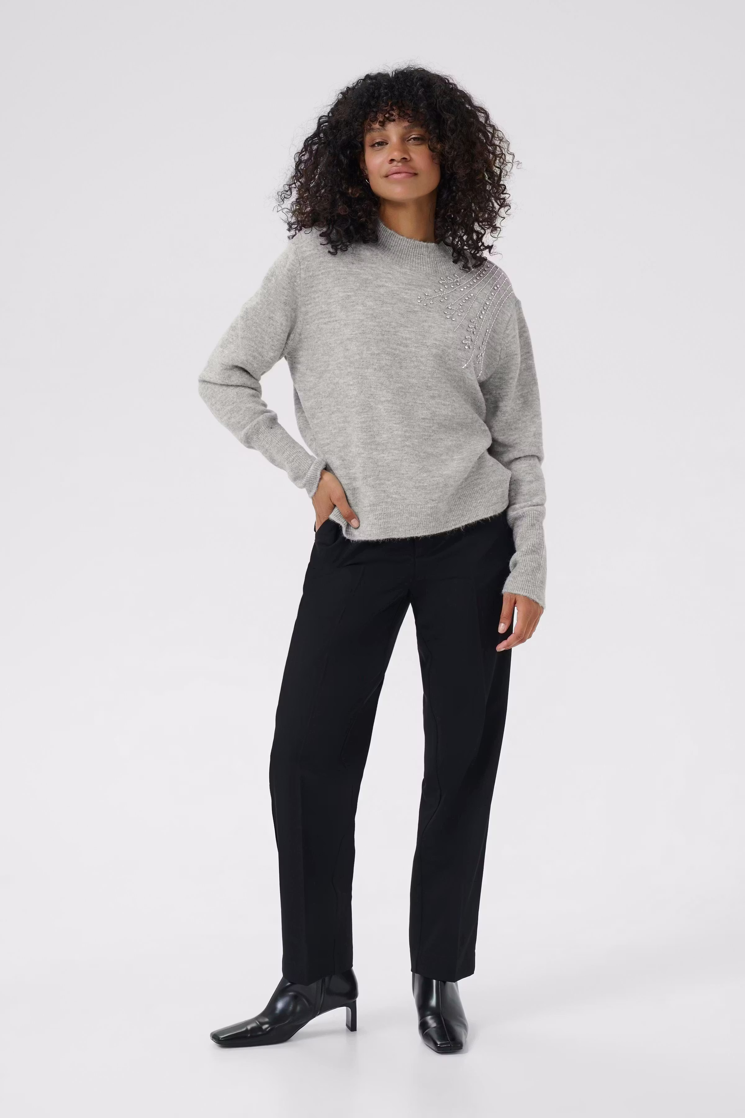 KAstary Pullover LOOKBOOK FRONT 10510893-100126