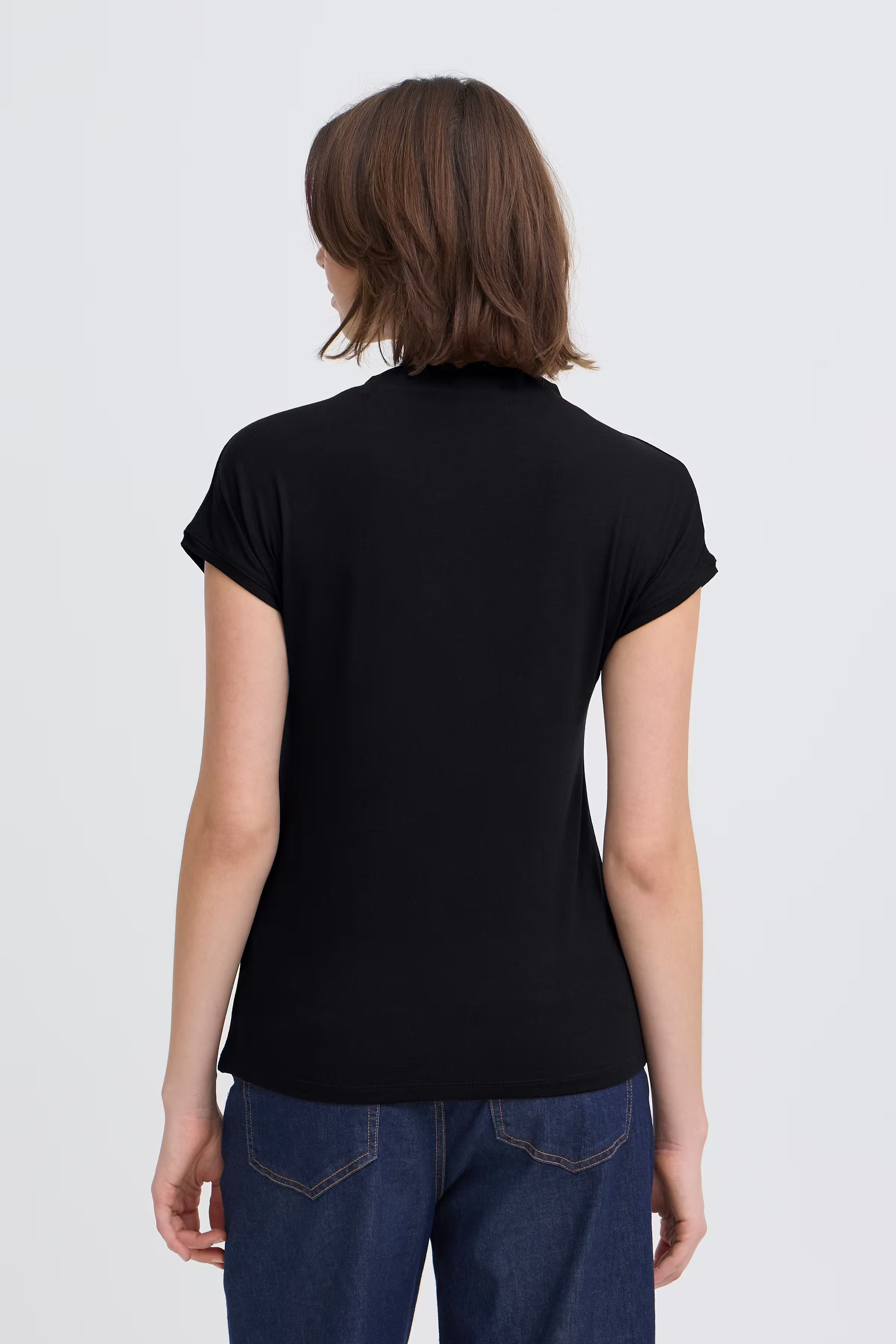 ZASKATERFR KORTERMET BLUSE LOOKBOOK BACK 20606485-60096