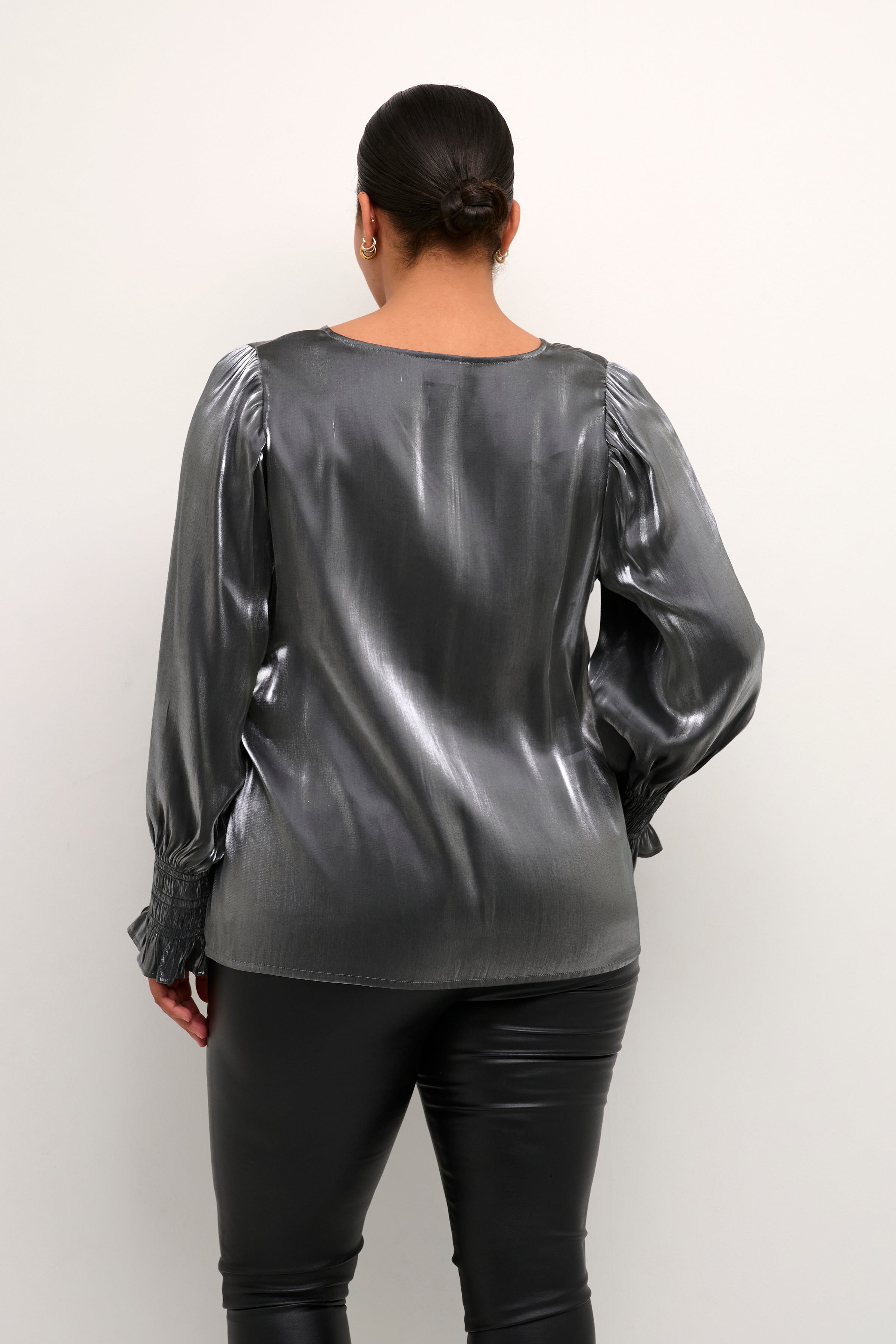 KCmilla Bluse LOOKBOOK BACK 10581887-100281