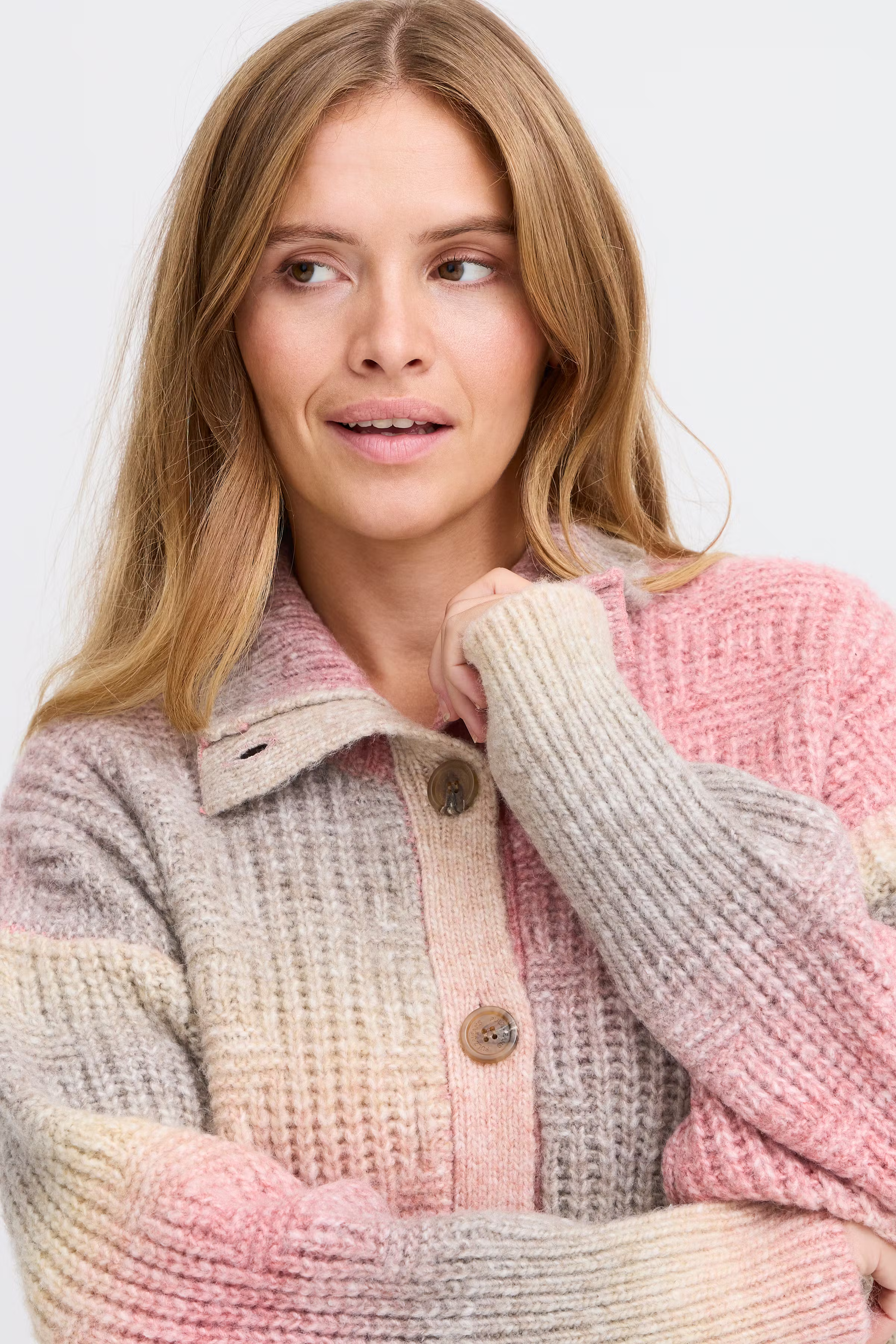 PZFATIMA Strikcardigan LOOKBOOK DETAIL 50208605-1719271