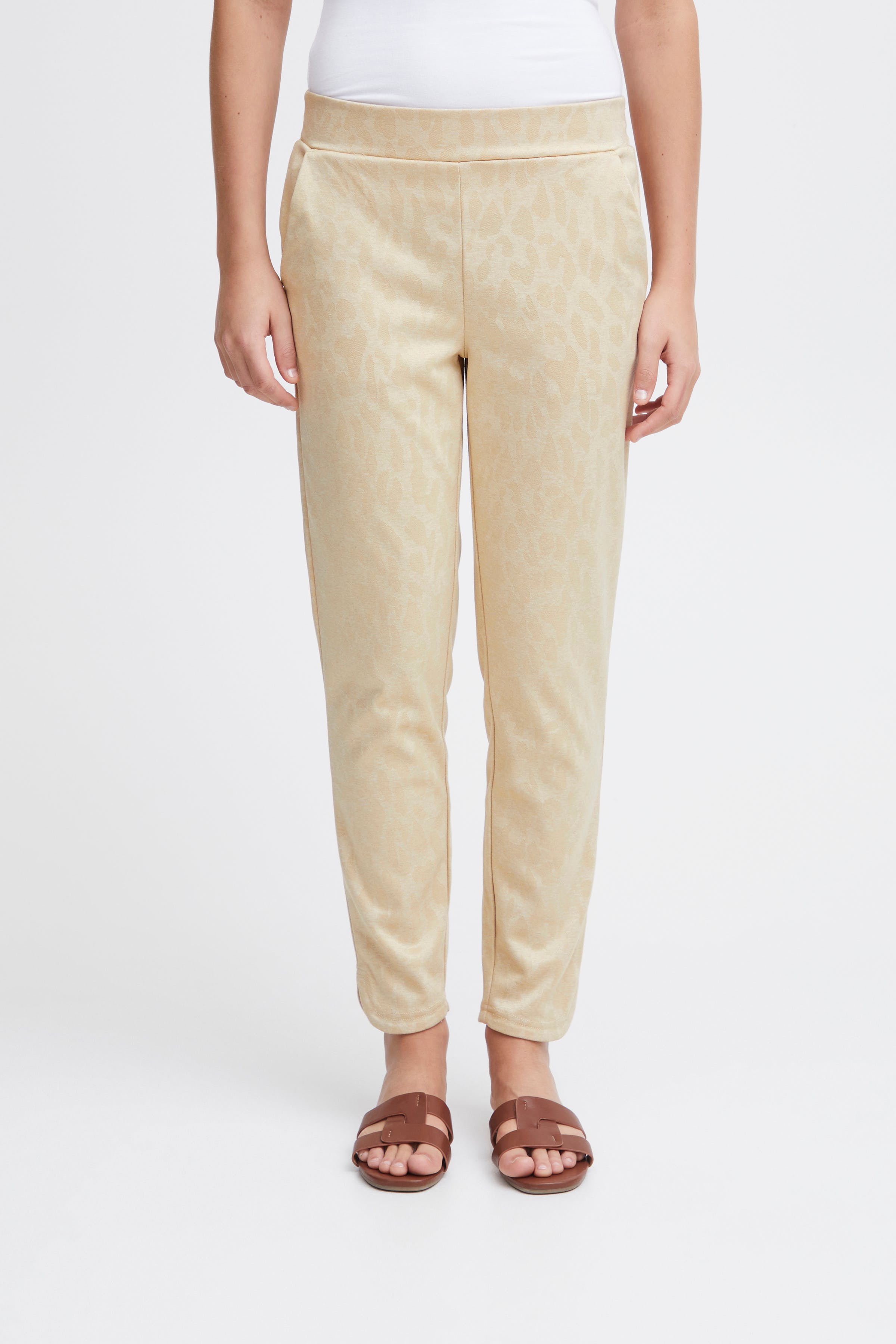 IHKATE Bukser LOOKBOOK FRONT 20120654-151308