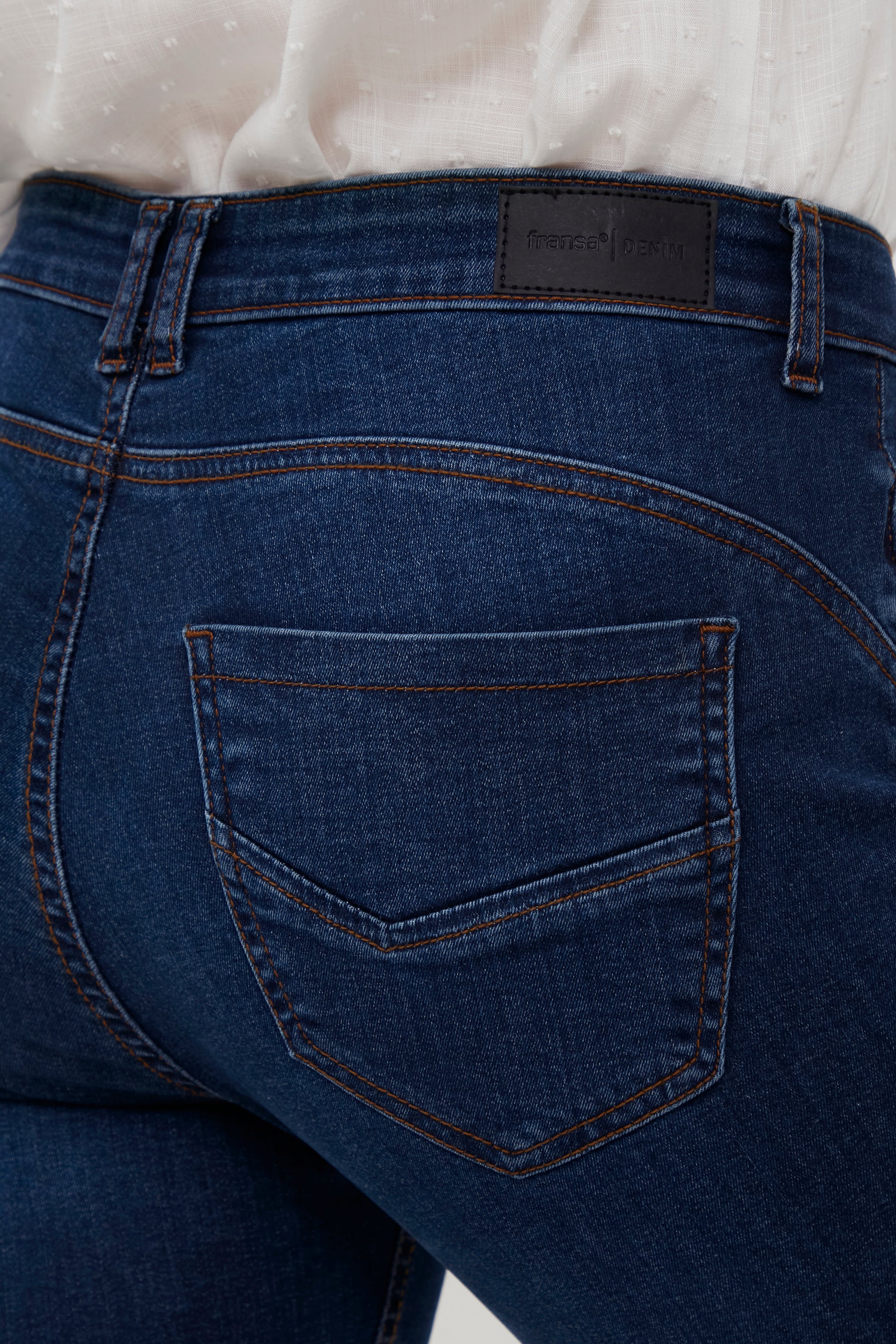 FROVER Jeans LOOKBOOK DETAIL 20608352-200070