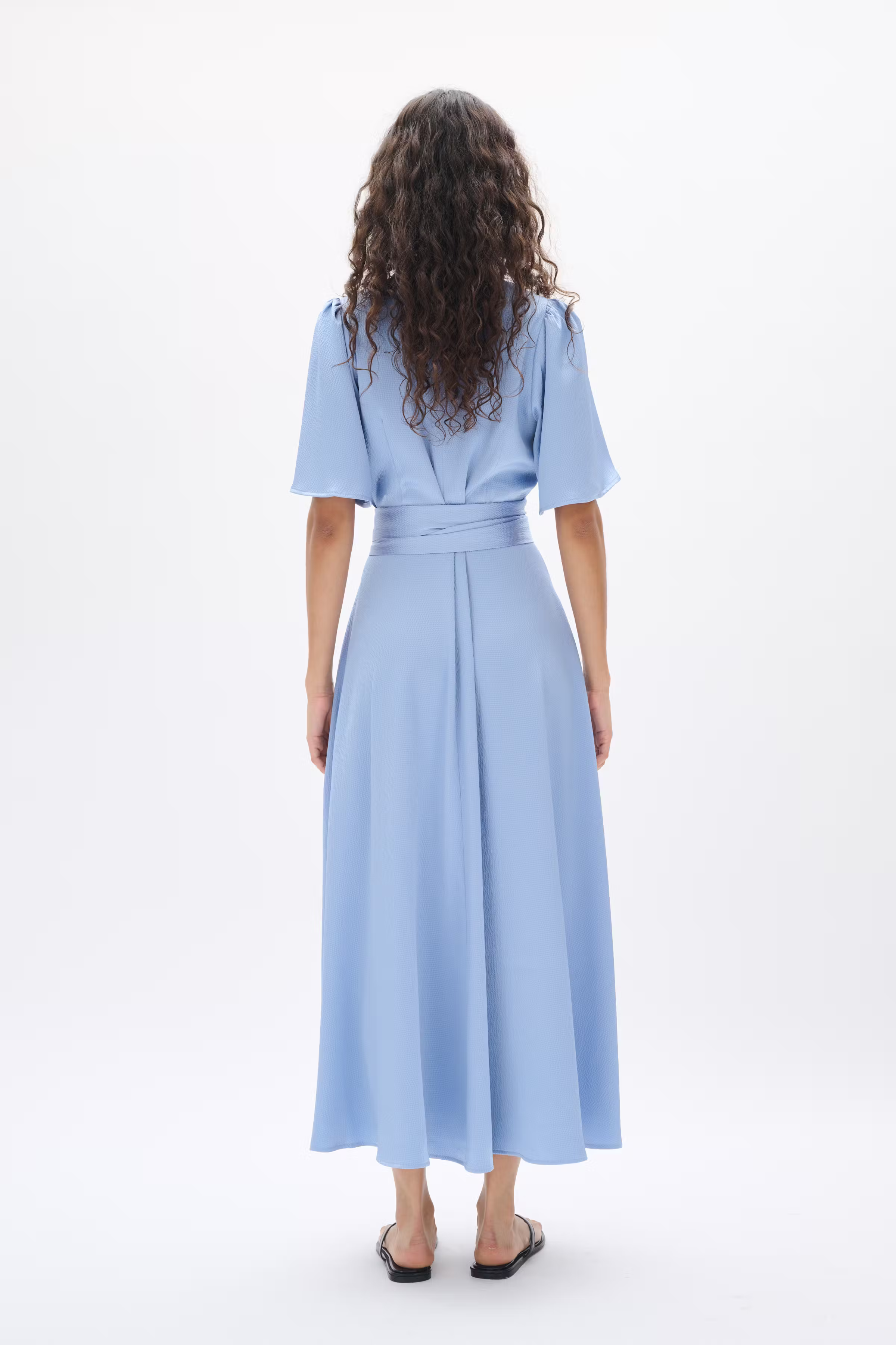 SendraIW Dress LOOKBOOK BACK 30111079-153919