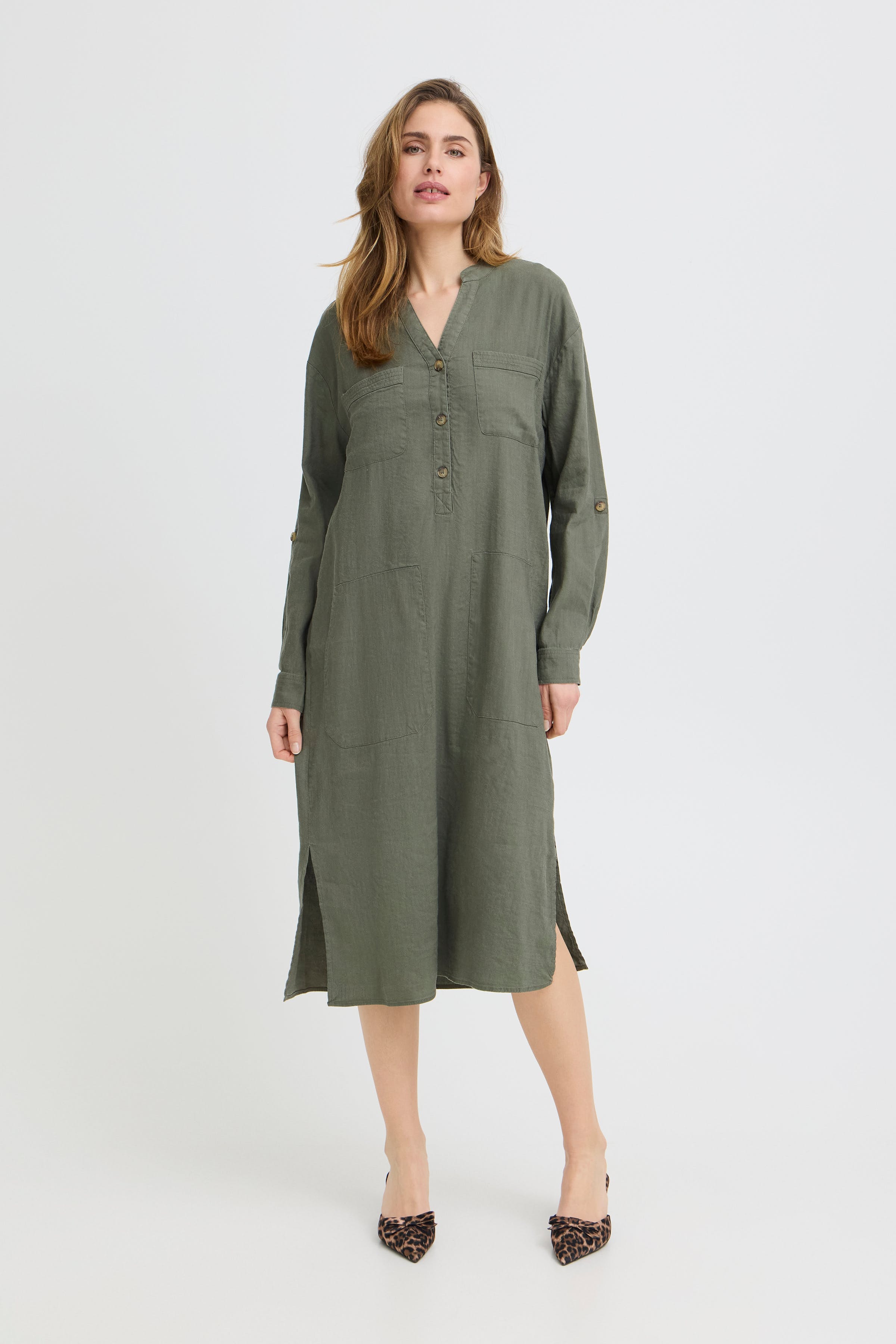 PZLUCA Kjole LOOKBOOK FRONT 50210431-180312