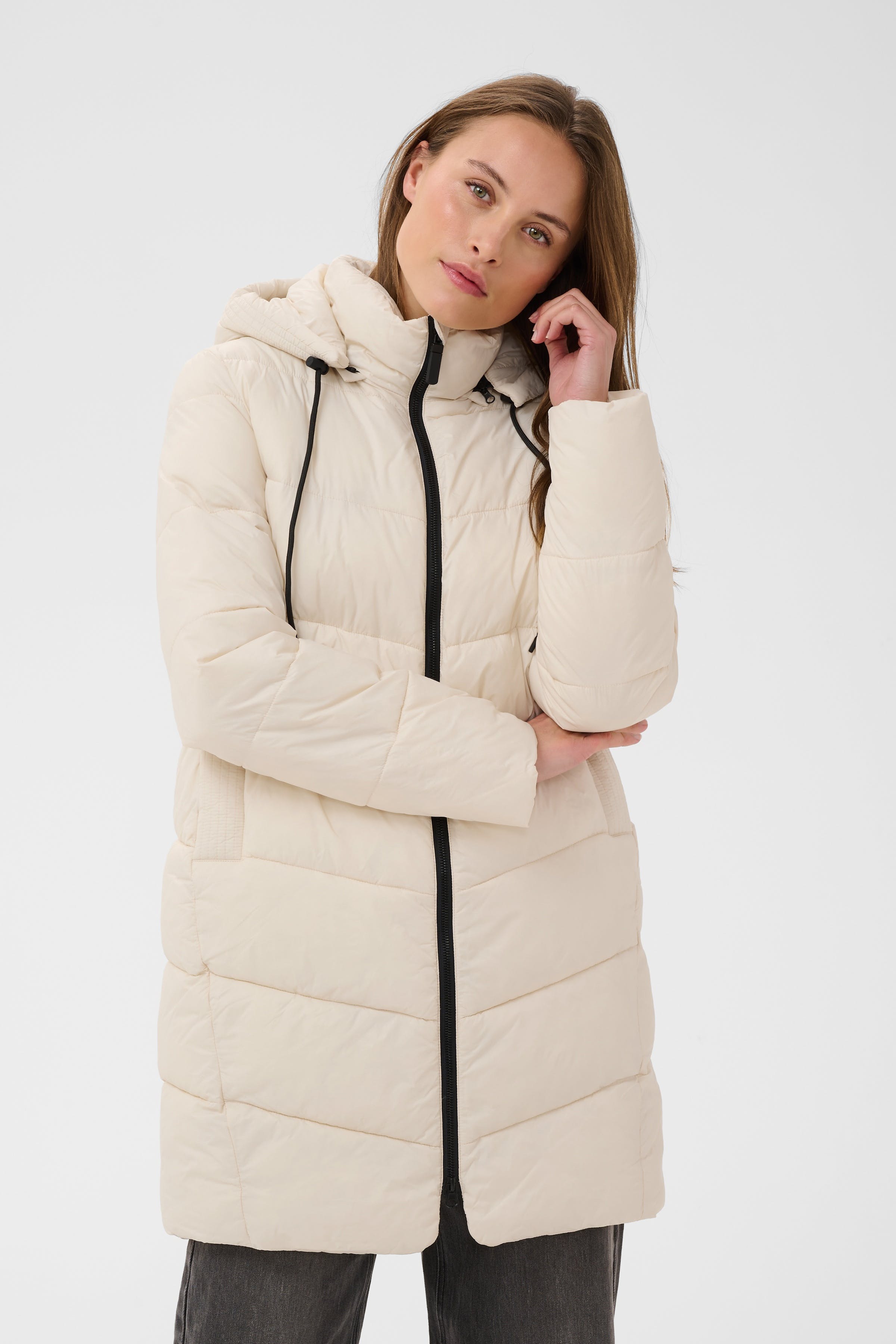 KAsusanne Coat LOOKBOOK FRONT 10508810-125202