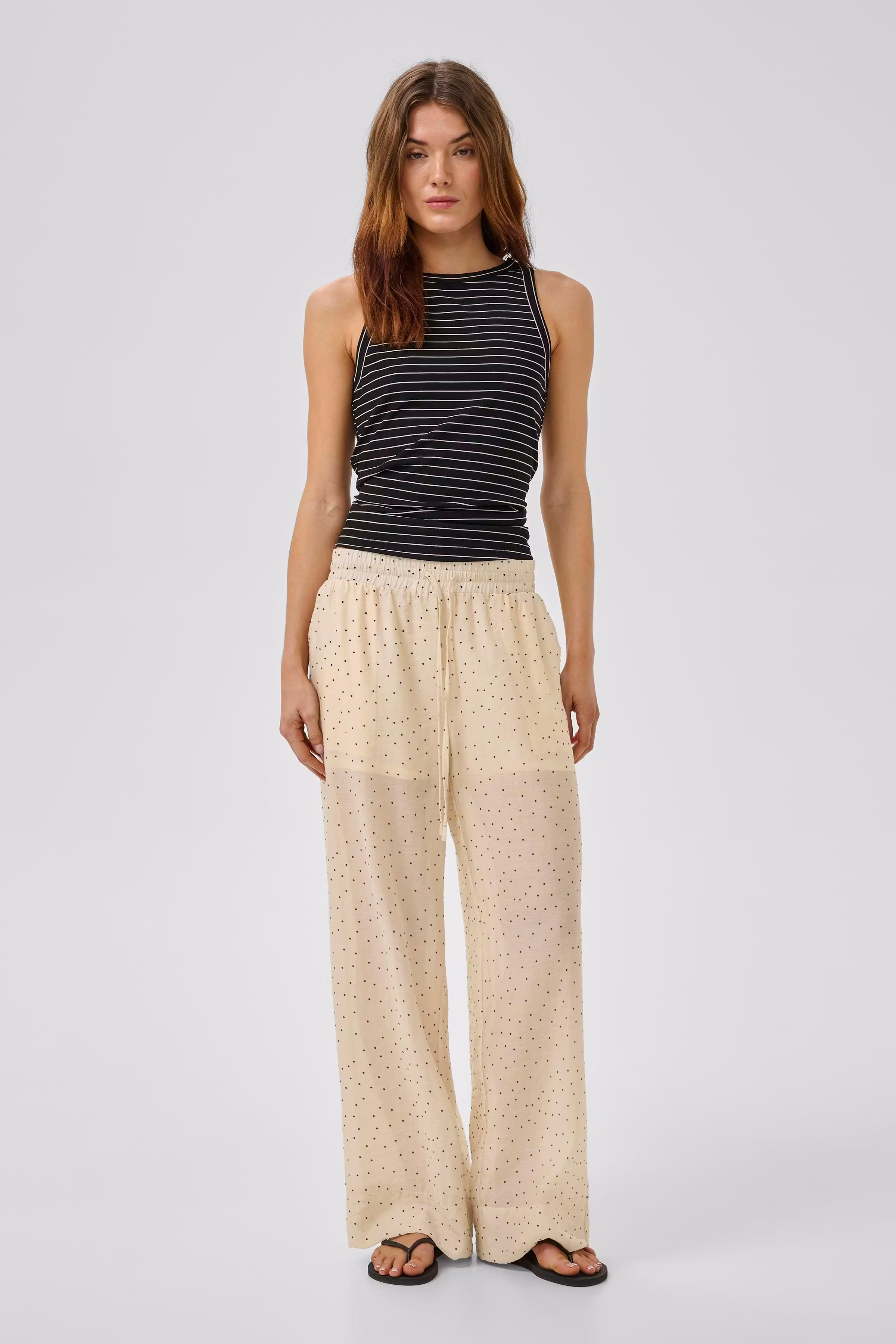 MWHally Bukser LOOKBOOK FRONT 10705616-109613