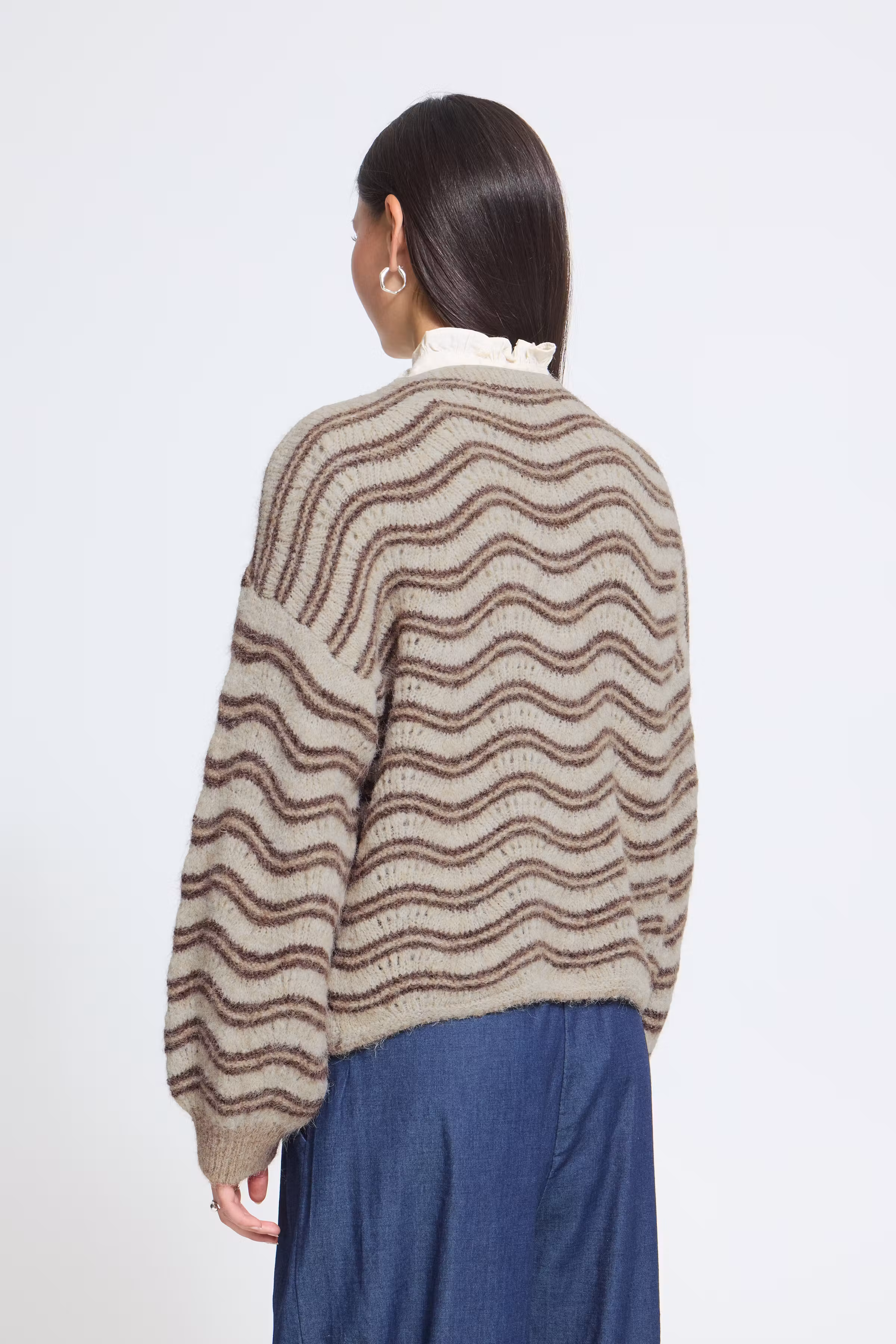 SBXJAVA Cardigan LOOKBOOK BACK 22101215-130907