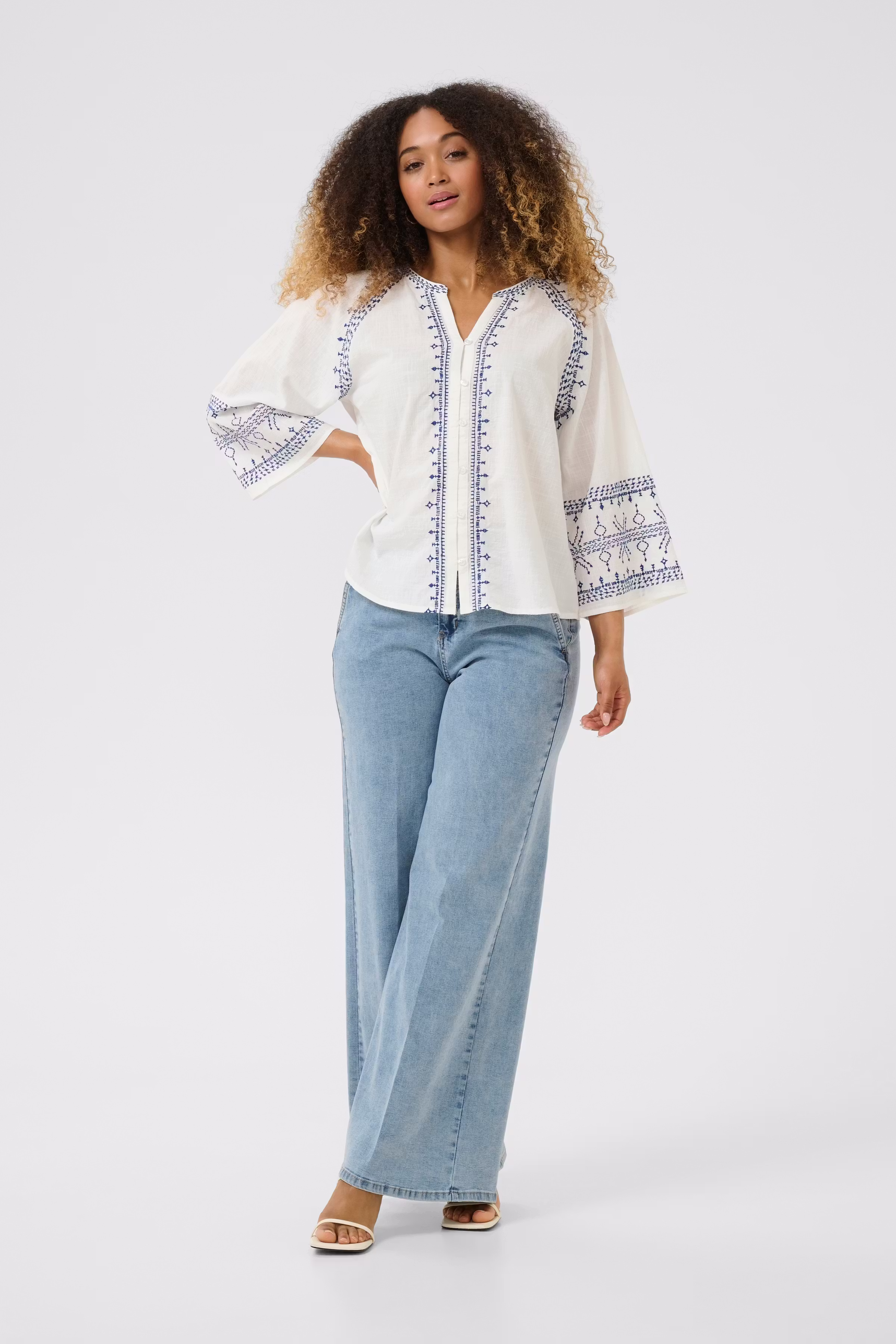CRSara Skjorte LOOKBOOK FRONT 10613616-108201