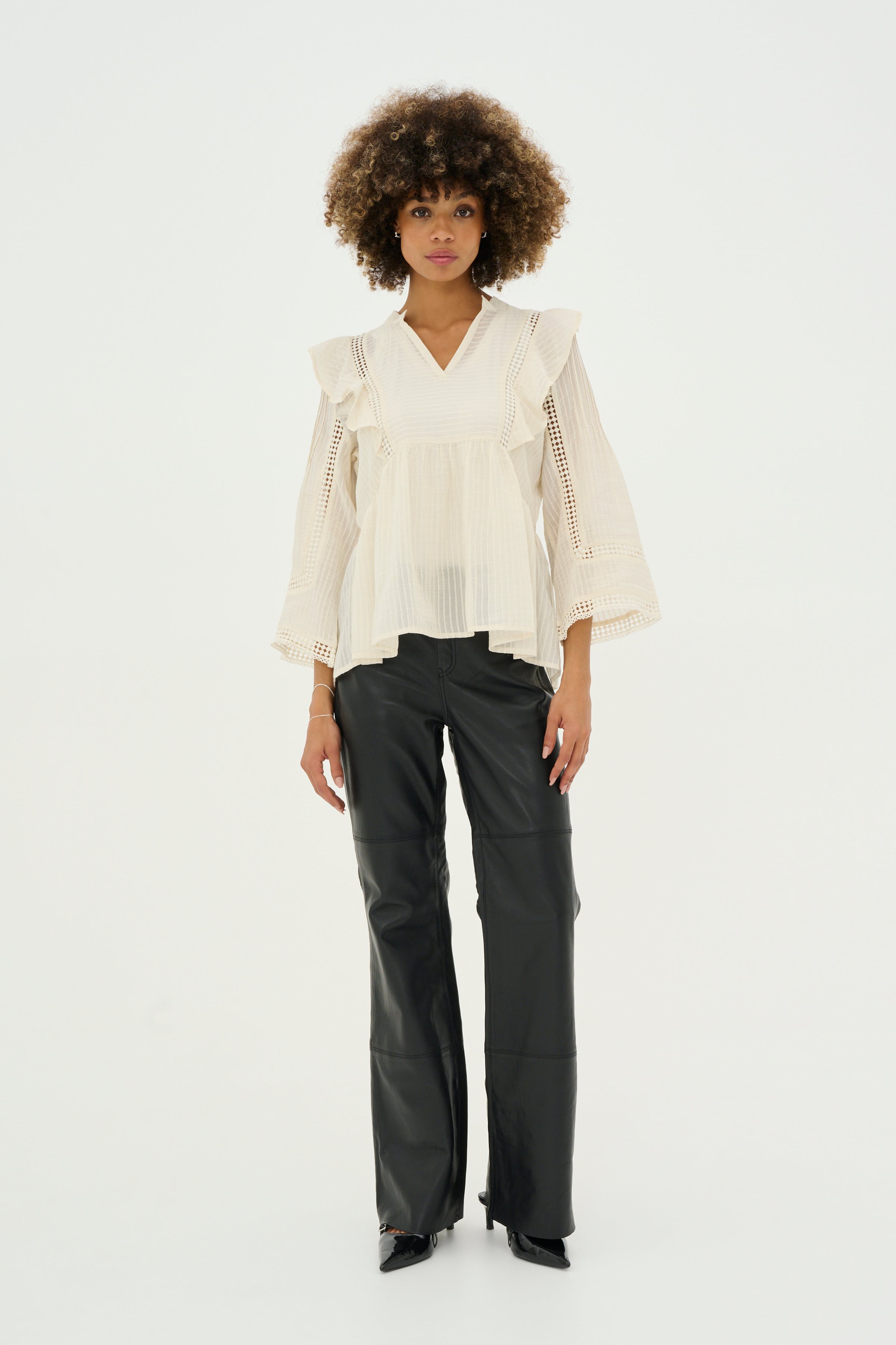 CUrobyn Bluse LOOKBOOK FRONT 50111469-120304