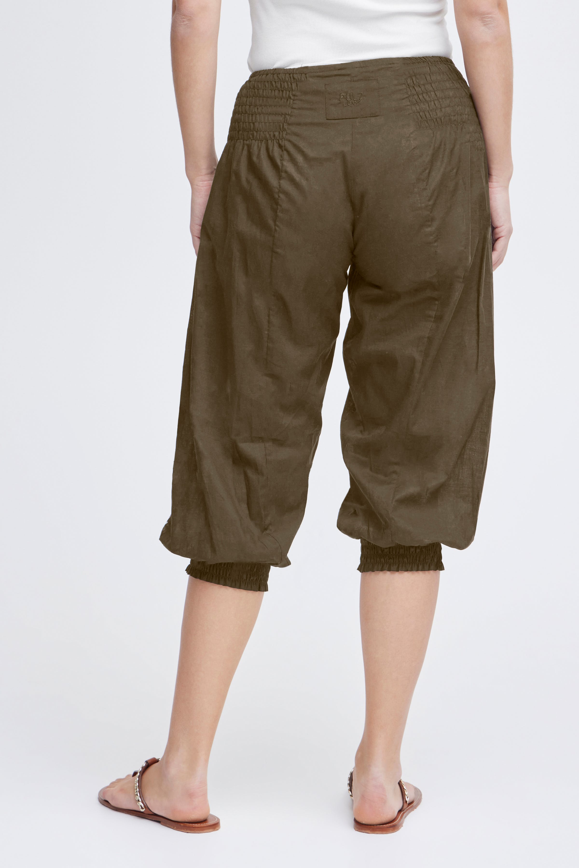 PZJILL Wide Capri Trousers LOOKBOOK BACK 50200339-190510