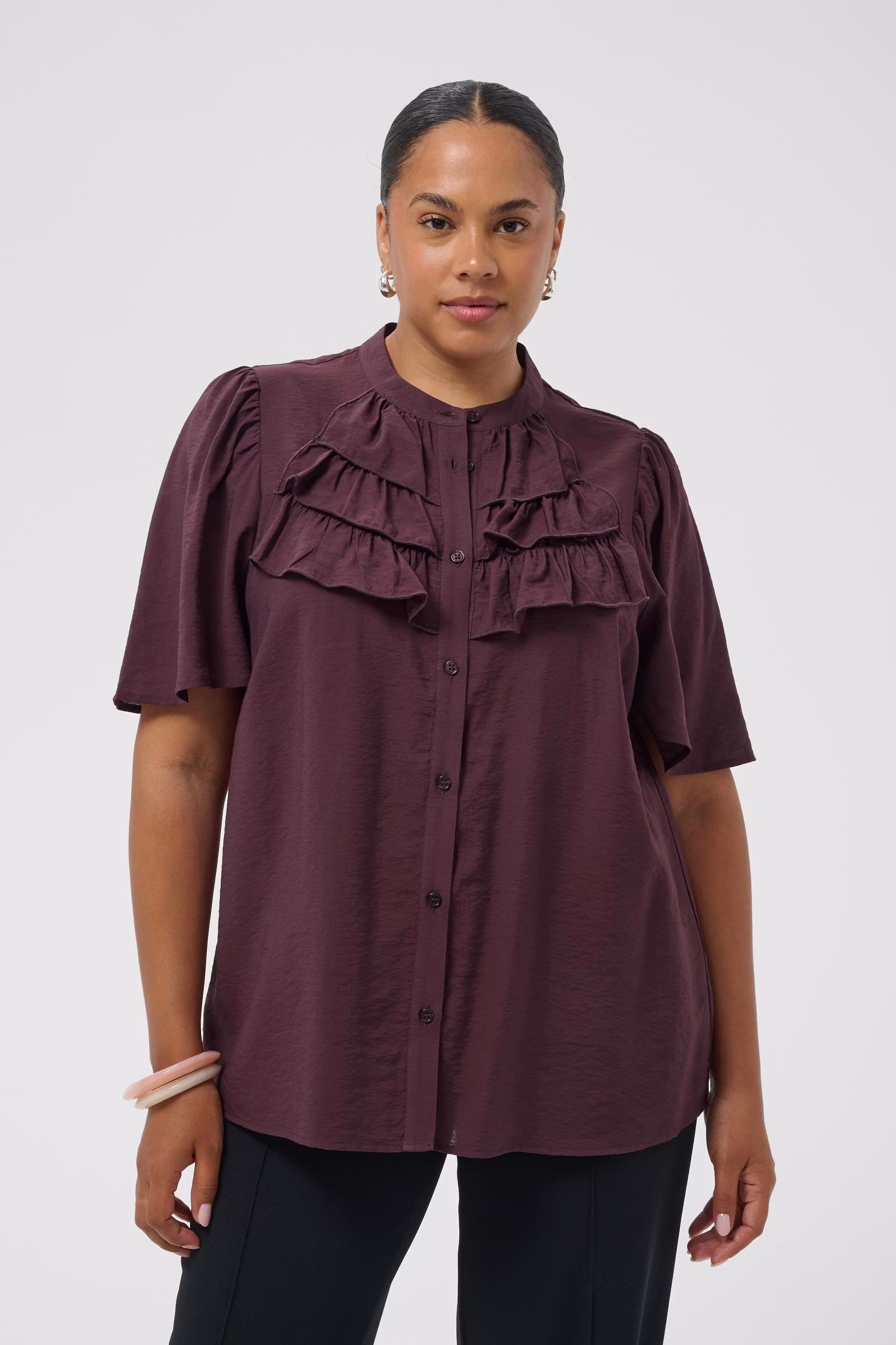KCnicola Bluse LOOKBOOK FRONT 10584384-191619