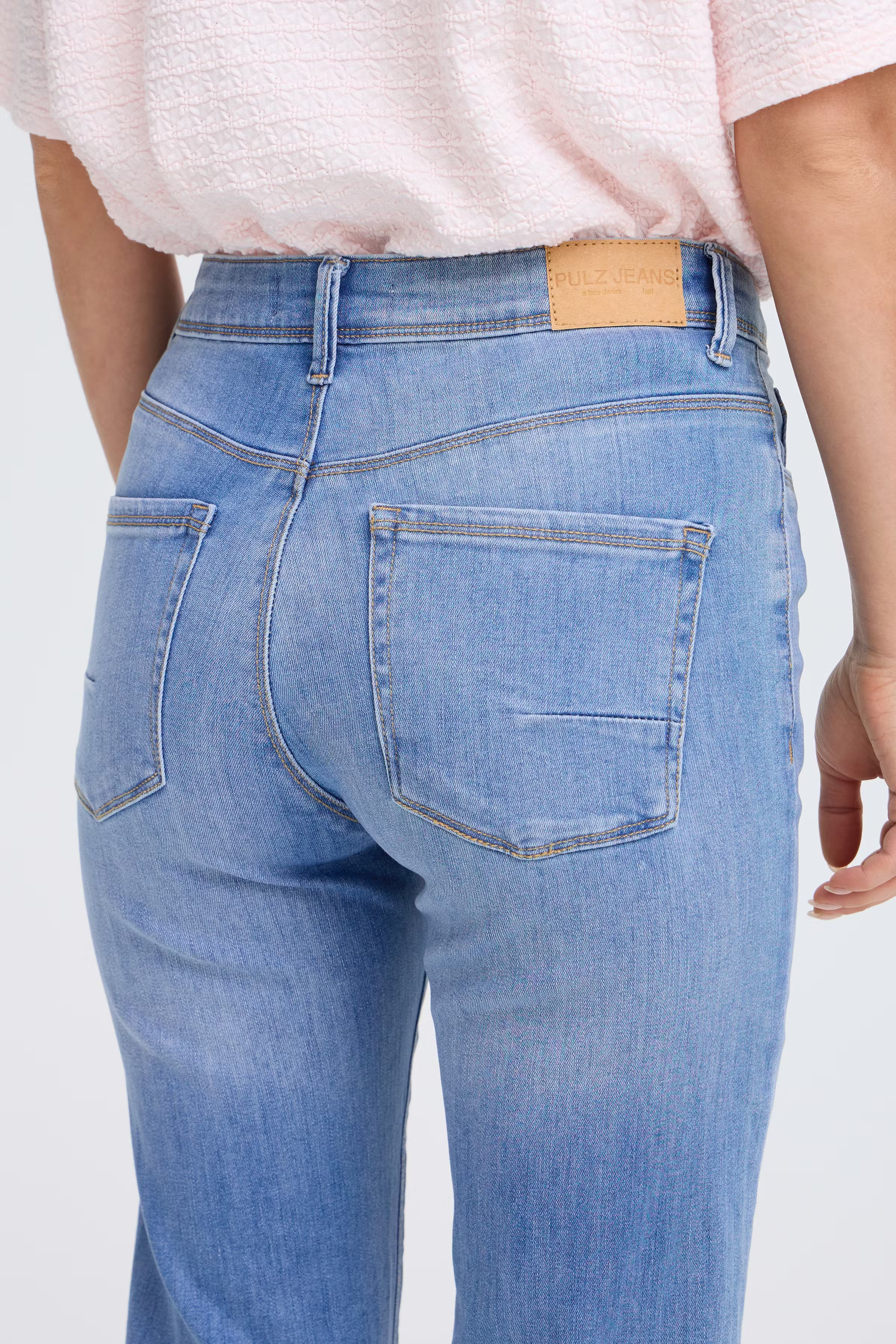 PZKAYLA Jeans LOOKBOOK DETAIL 50210325-200008