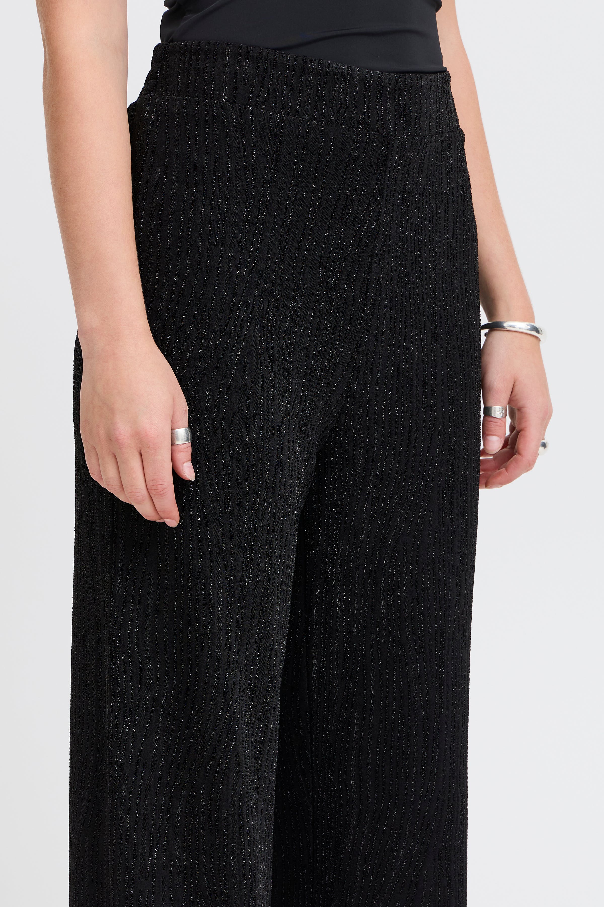 IHNAREEN Byxor LOOKBOOK DETAIL 20122232-194008