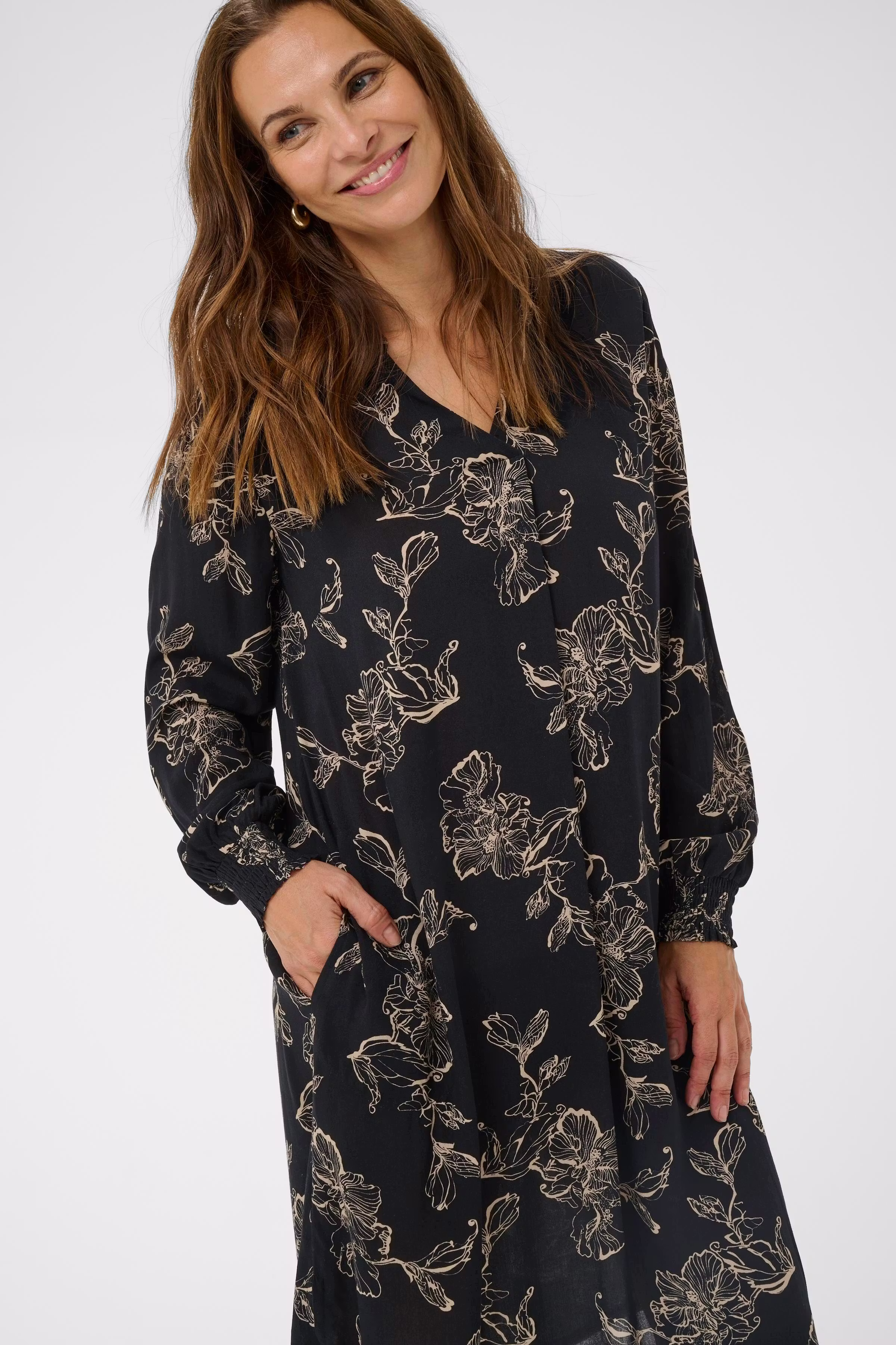 BPemilia Dress LOOKBOOK DETAIL 40200053-108677