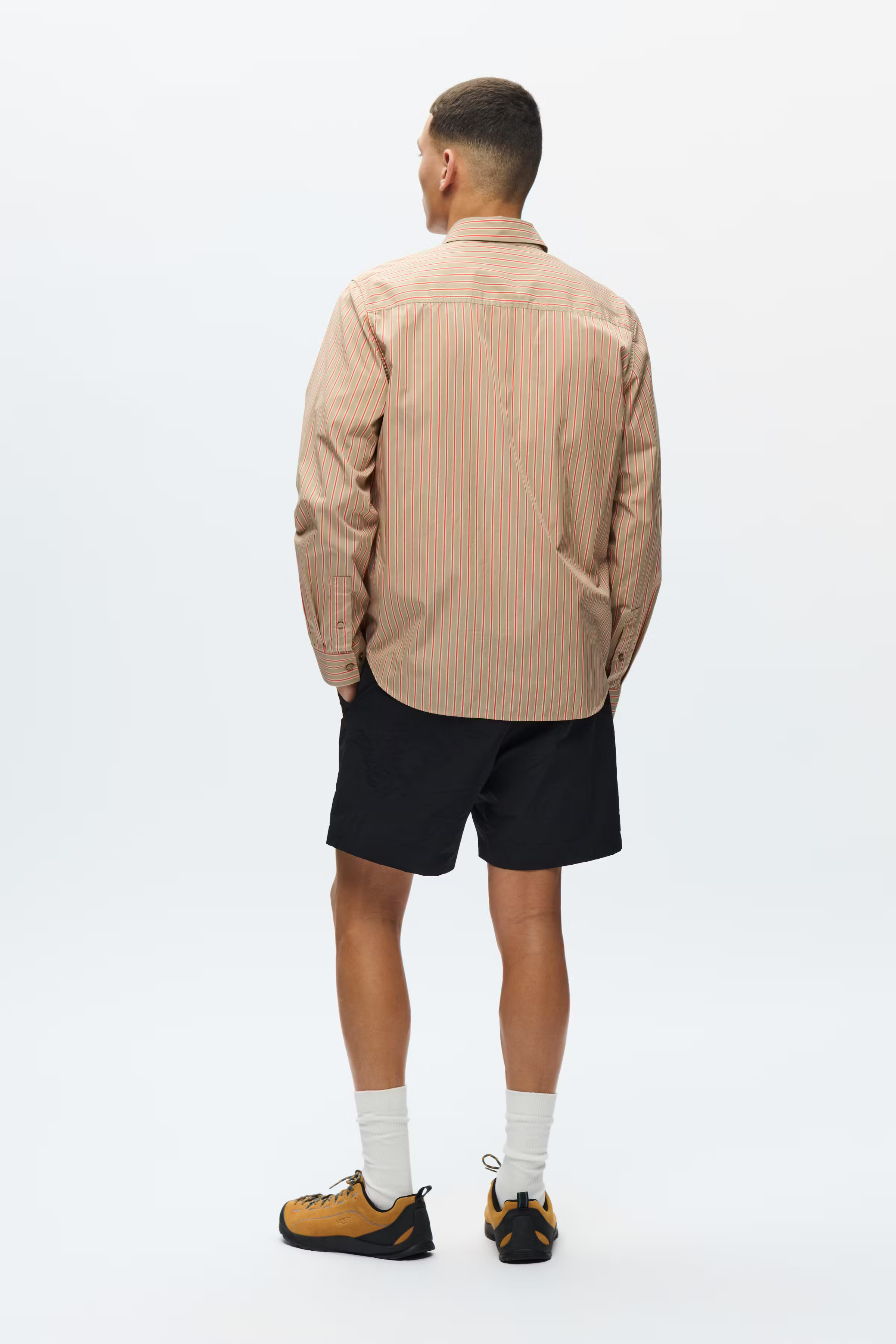 WWAdrian Shirt LOOKBOOK BACK 30251917-304631