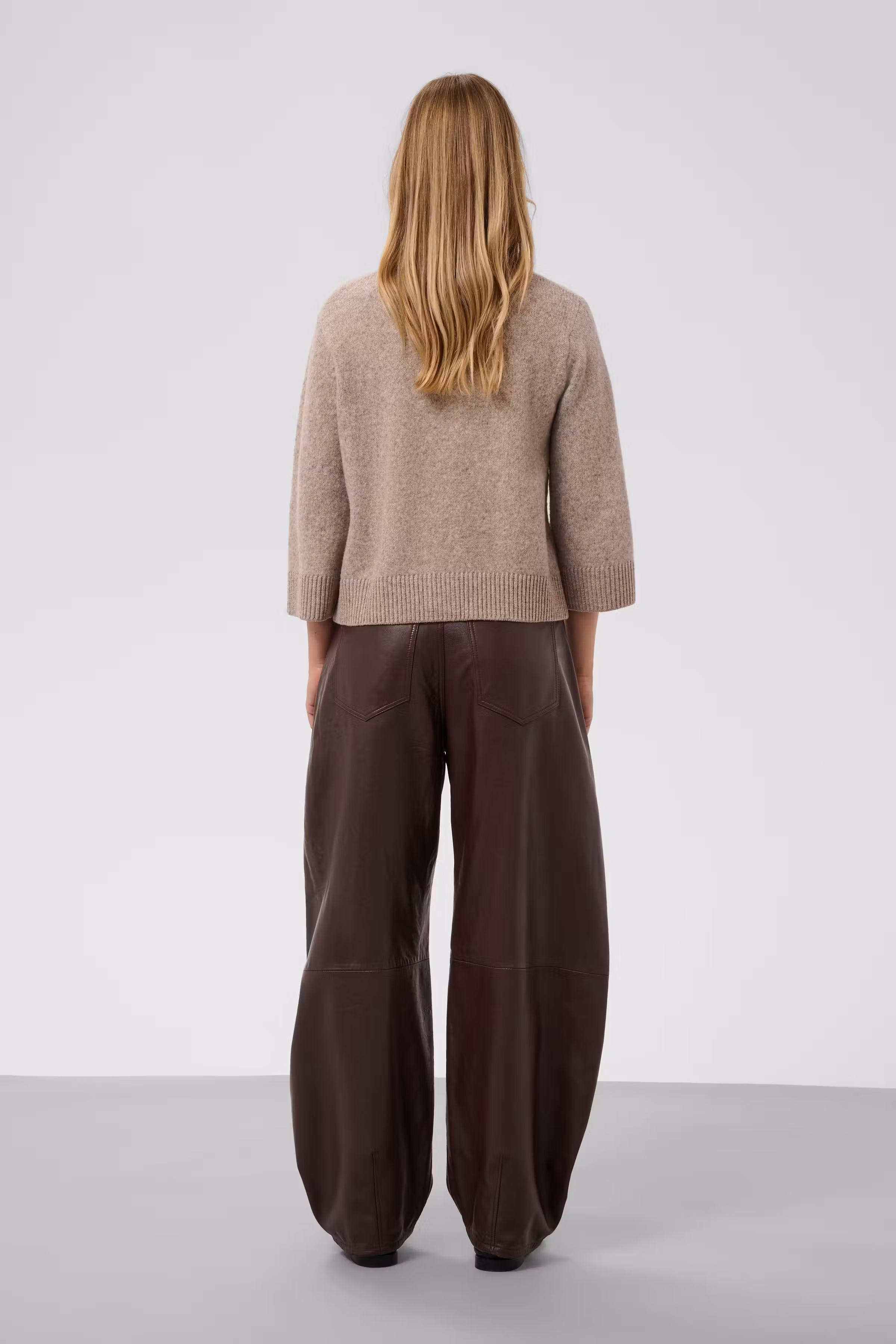 SLKaiko Barrel Læderbukser LOOKBOOK BACK 30409452-191018