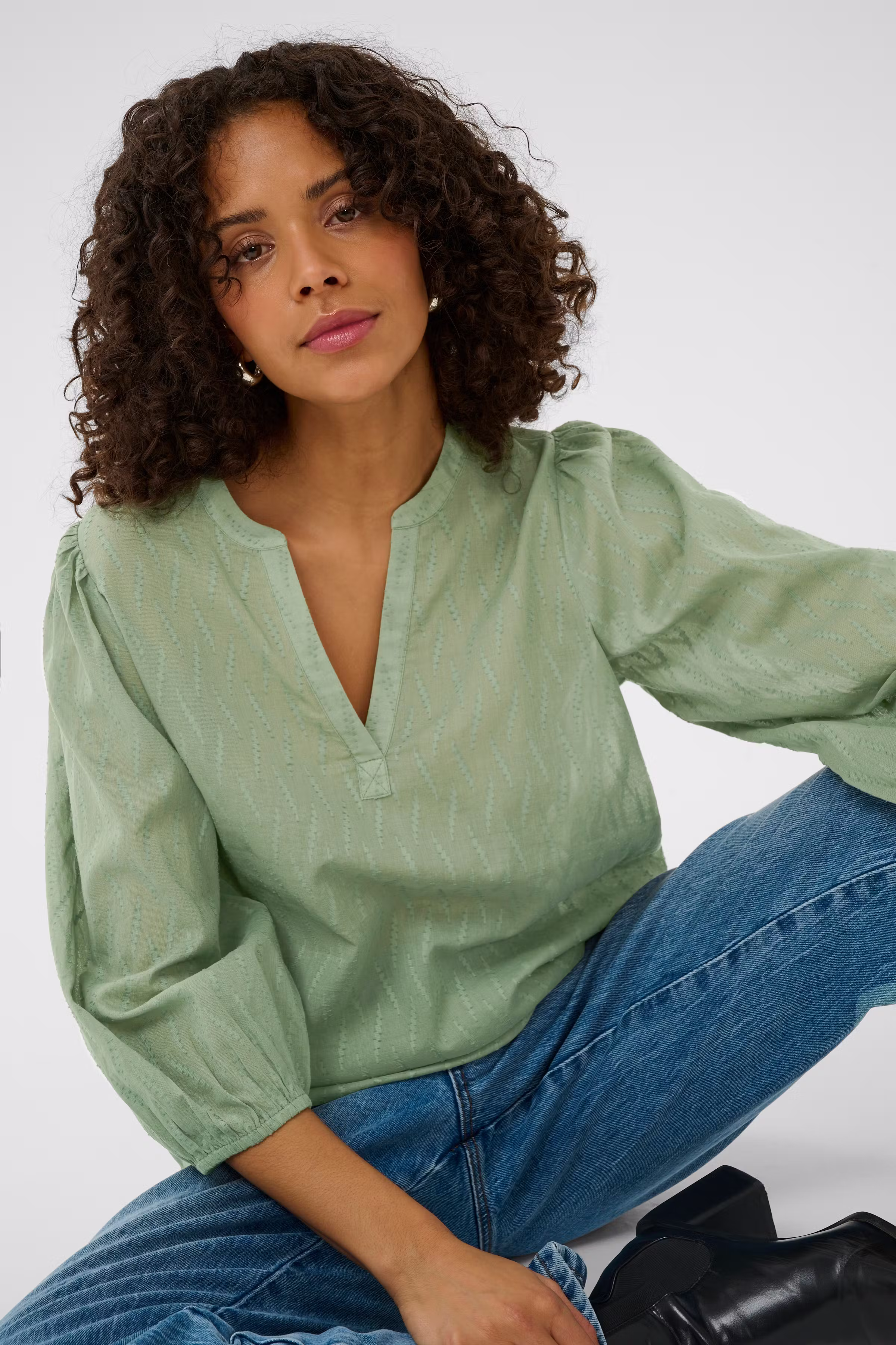 KAgabriela Bluse LOOKBOOK DETAIL 10511578-176212