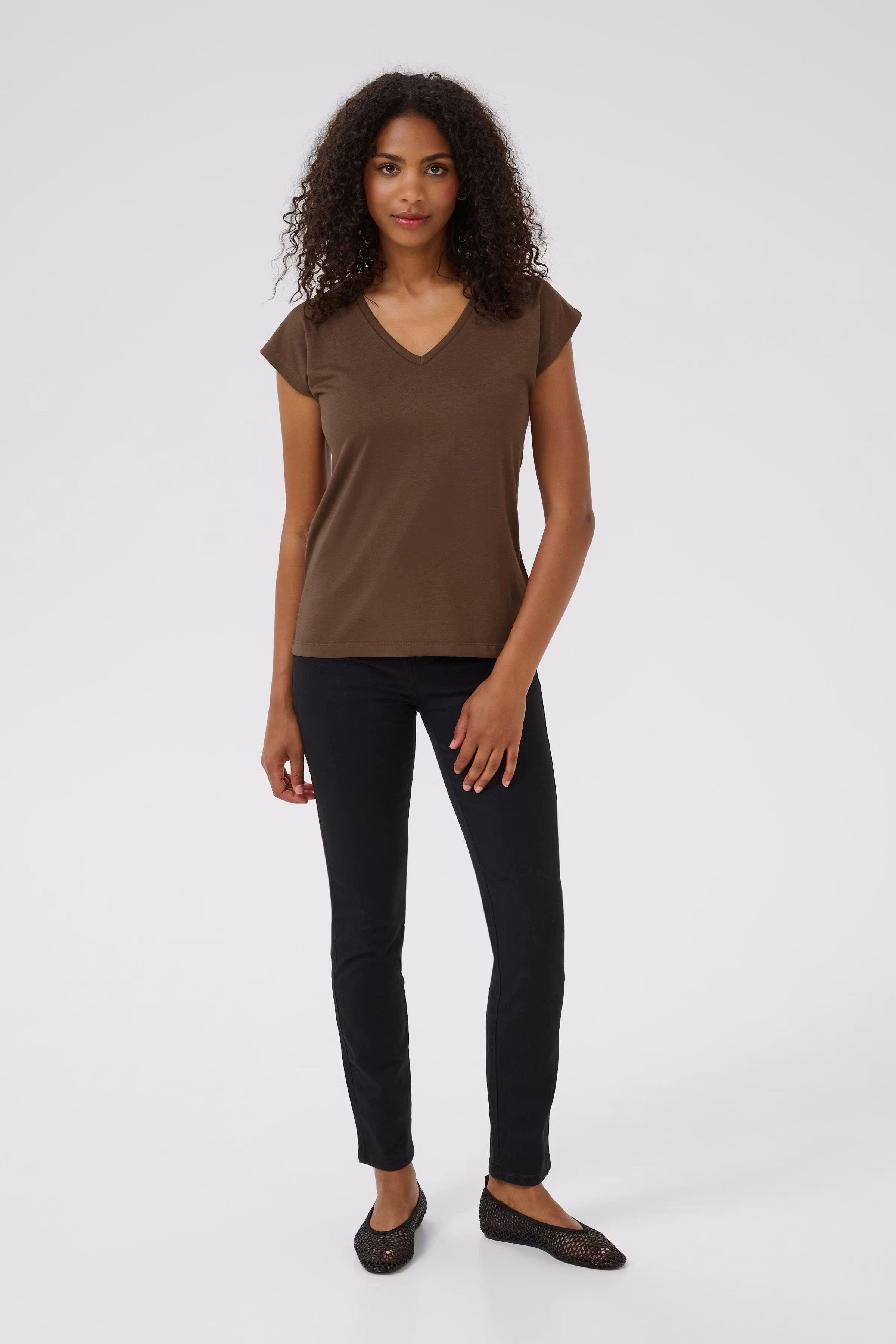 KAlise T-shirt LOOKBOOK FRONT 10504040-191217